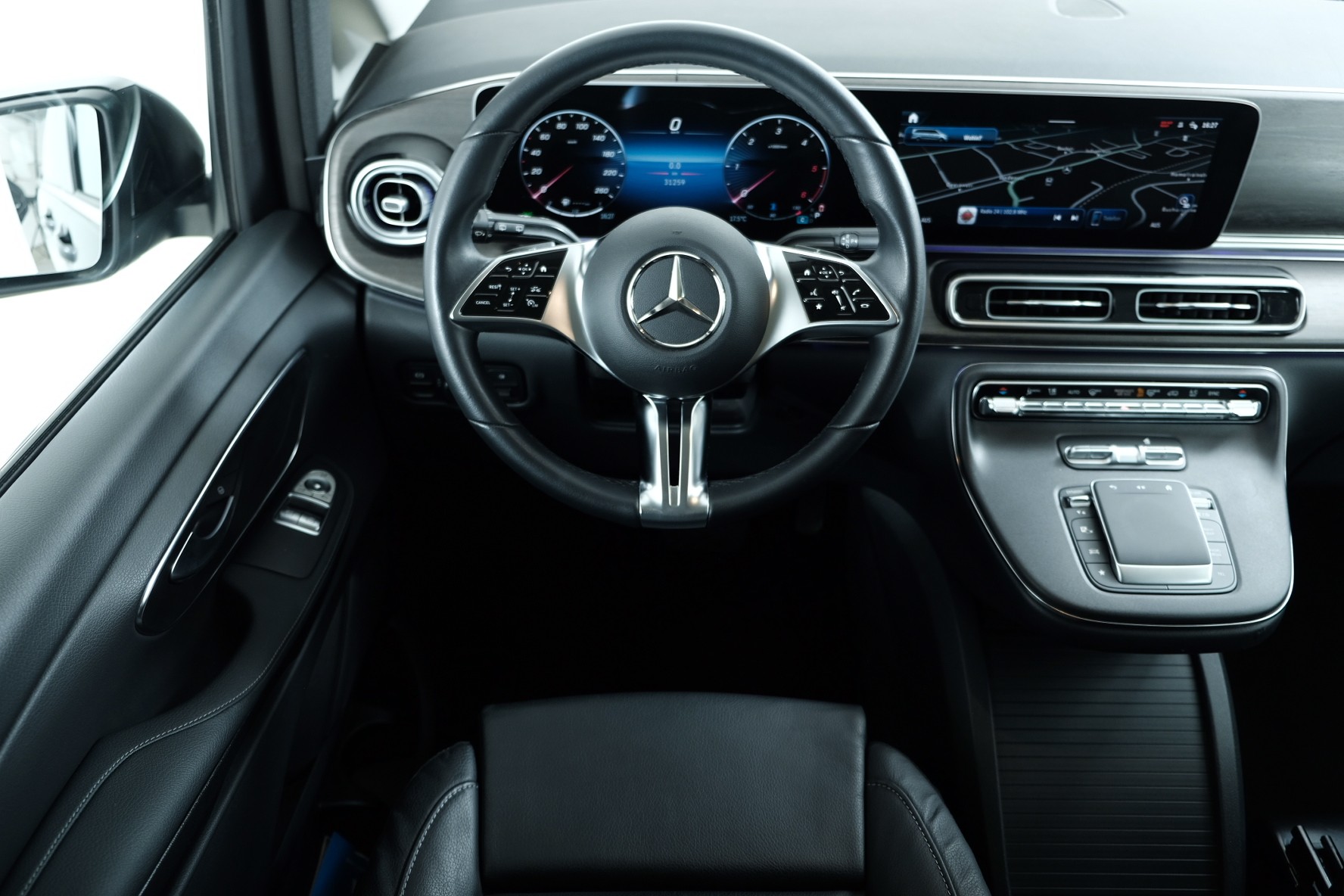 MERCEDES-BENZ V 250 d lang Avantgarde 4Matic G-Tronic-image-6