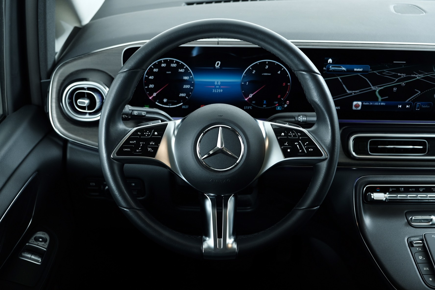 MERCEDES-BENZ V 250 d lang Avantgarde 4Matic G-Tronic-image-7