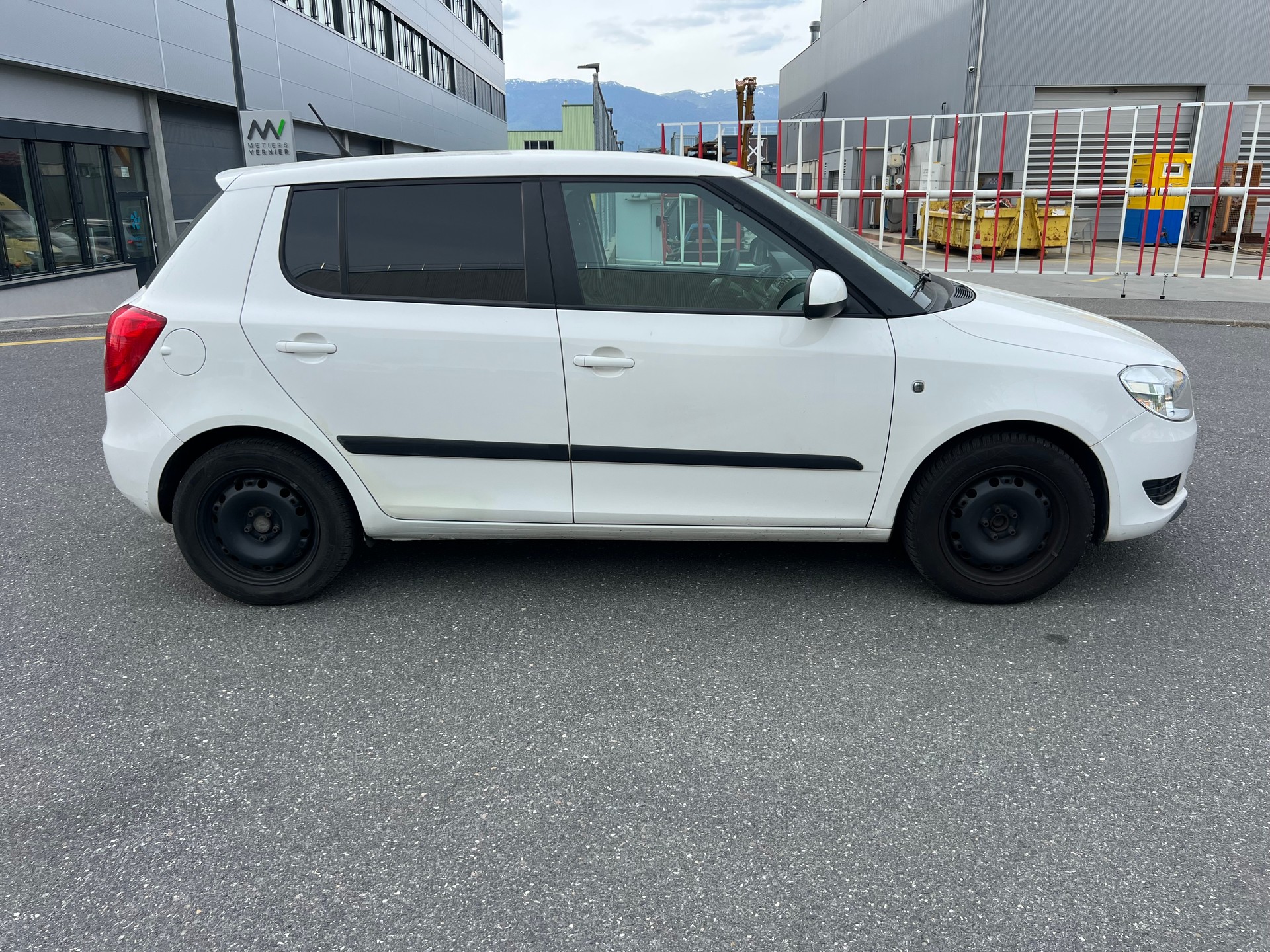 SKODA Fabia 1.2 TSI Classic DSG-image-6