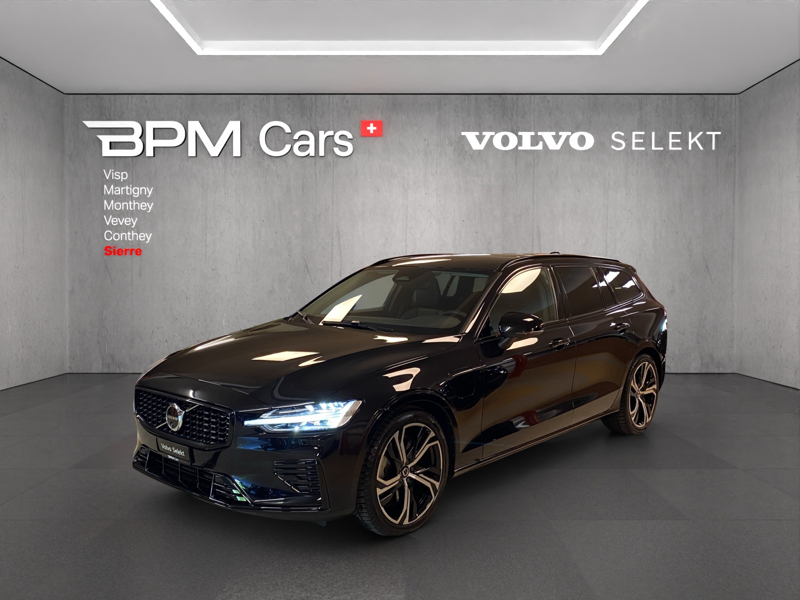 VOLVO V60 T6 eAWD Plug in Hybrid Plus Dark Geartronic