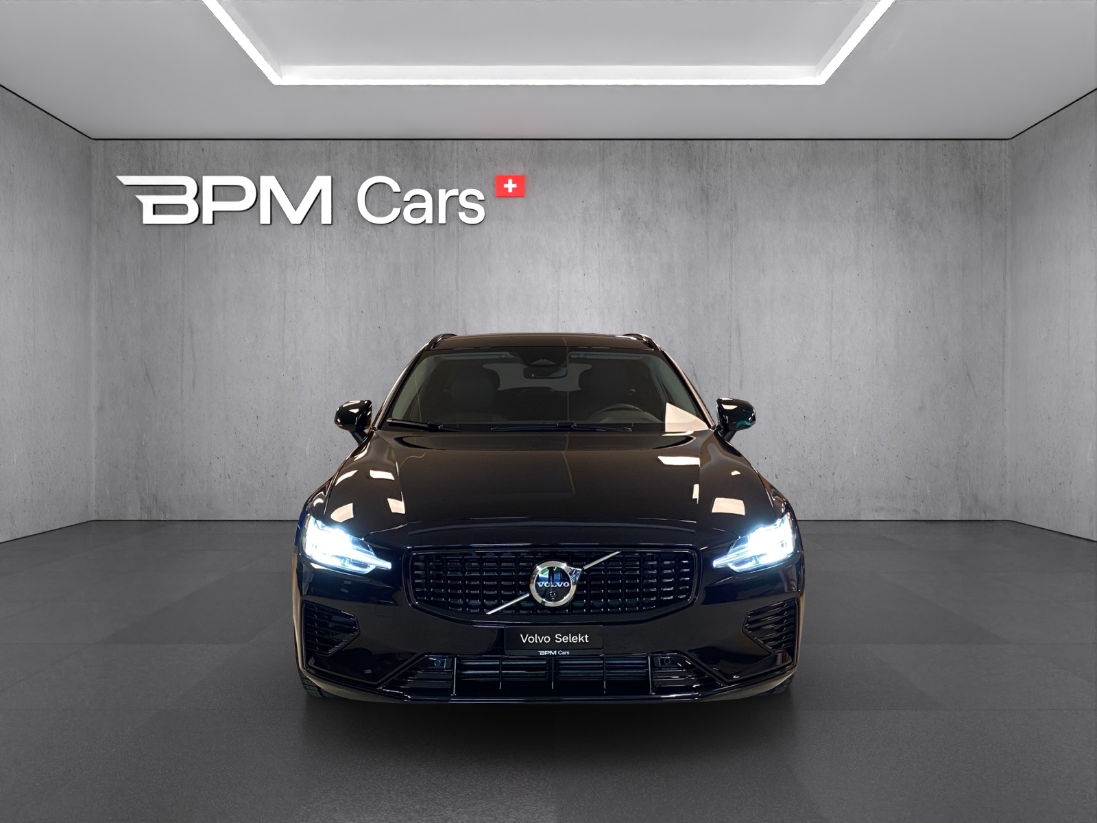 VOLVO V60 T6 eAWD Plug in Hybrid Plus Dark Geartronic-image-2