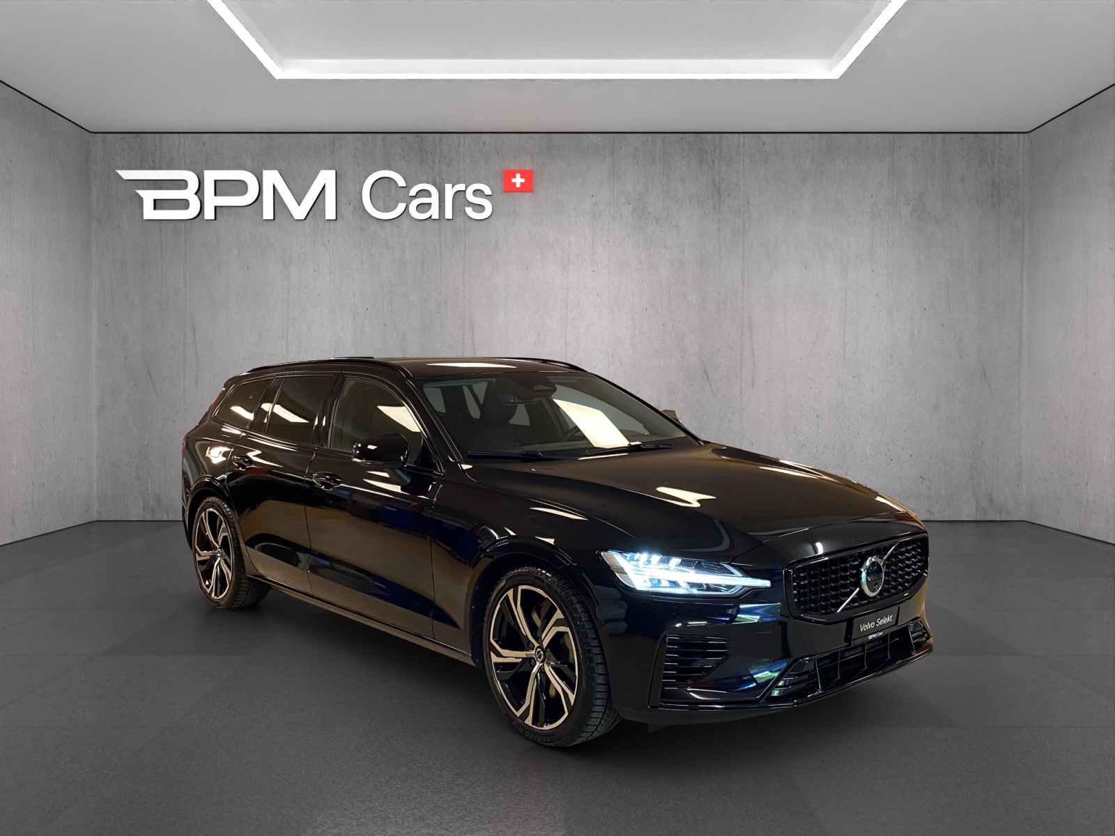 VOLVO V60 T6 eAWD Plug in Hybrid Plus Dark Geartronic-image-4
