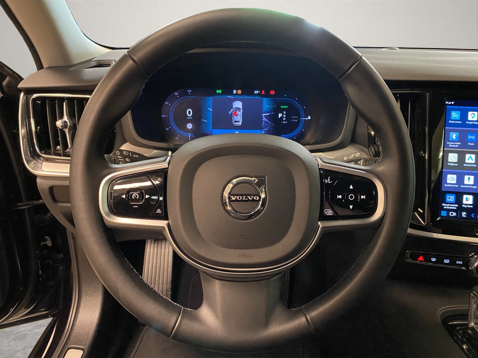 VOLVO V60 T6 eAWD Plug in Hybrid Plus Dark Geartronic-image-9