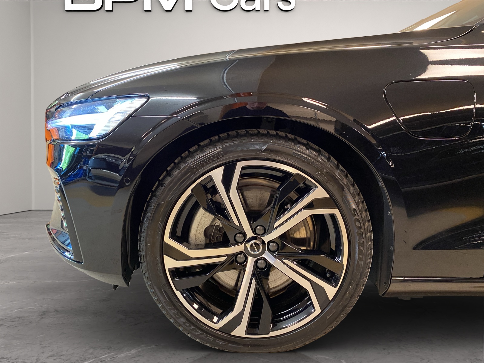 VOLVO V60 T6 eAWD Plug in Hybrid Plus Dark Geartronic-image-6