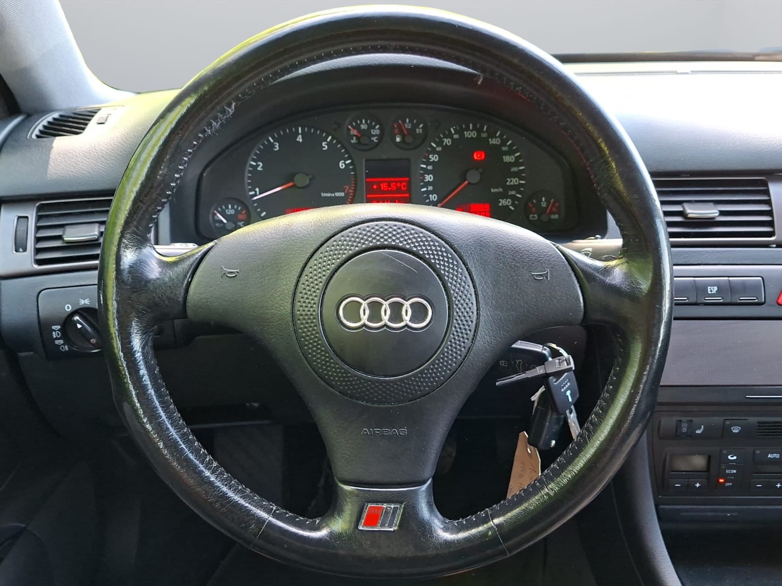 AUDI A6 2.8 Advance-image-12
