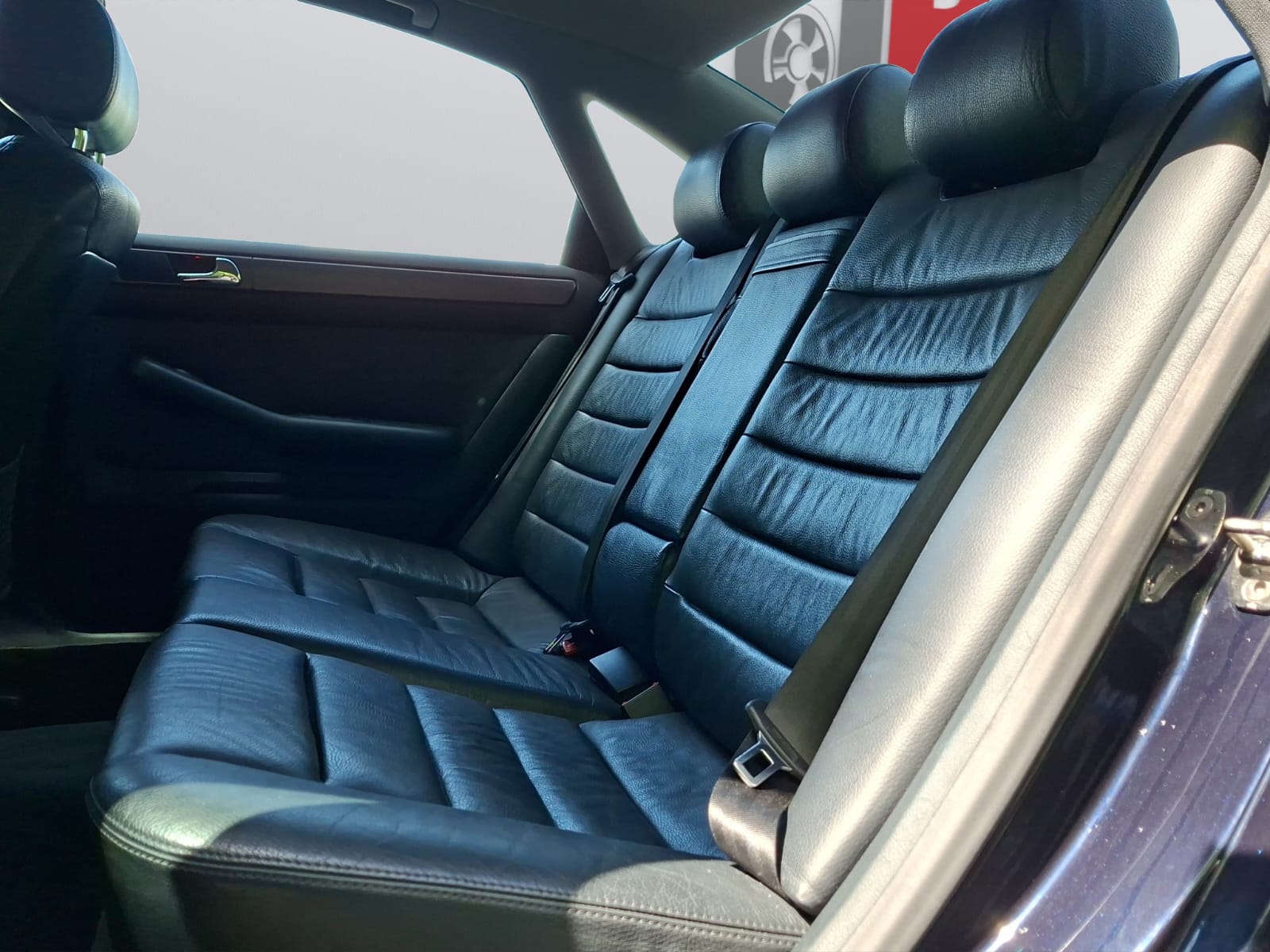 AUDI A6 2.8 Advance-image-8