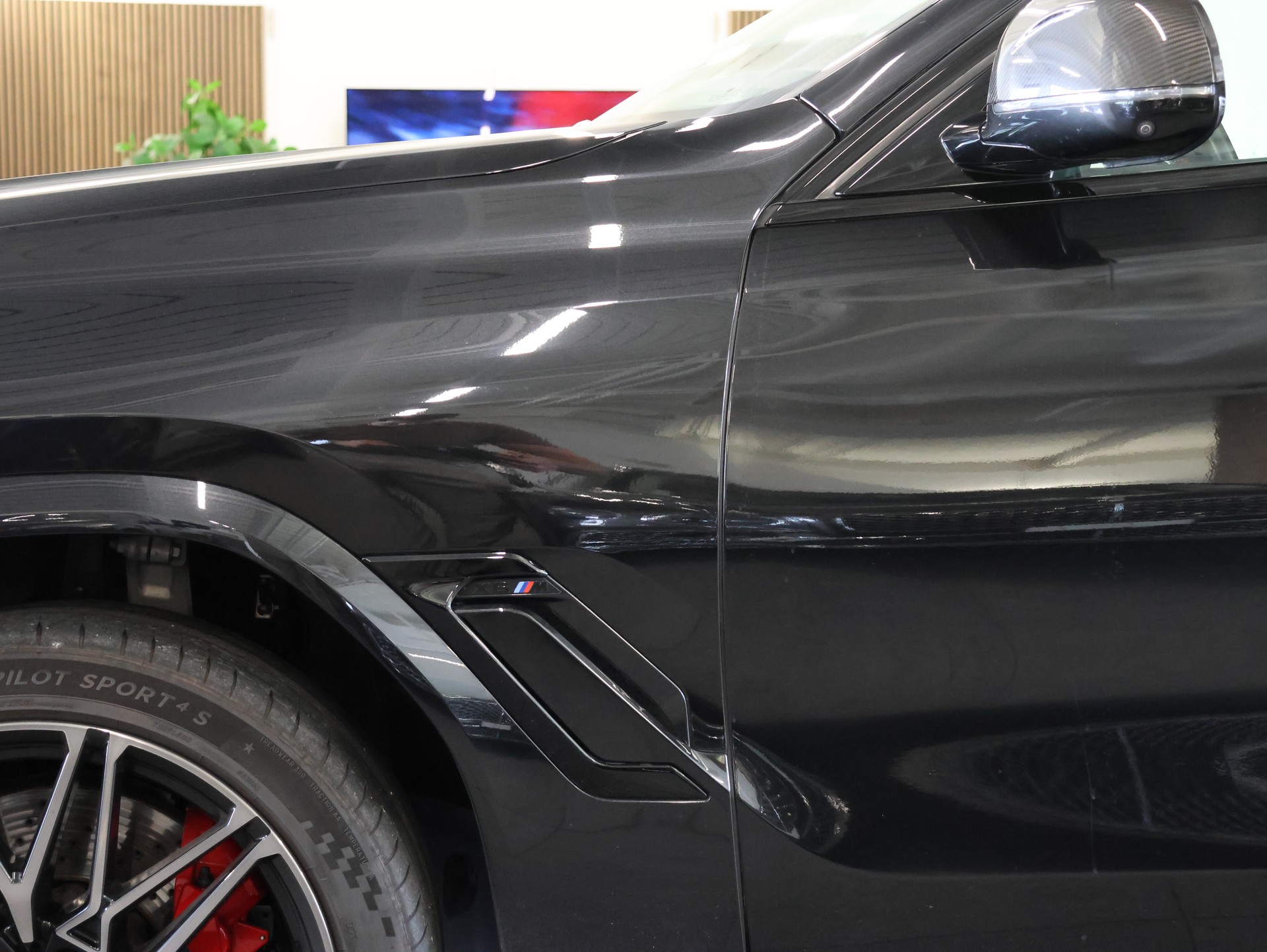 BMW X6M Steptronic M Competition *Harman&Kardon* *Carbon Packet* *Head Up Display*-image-14