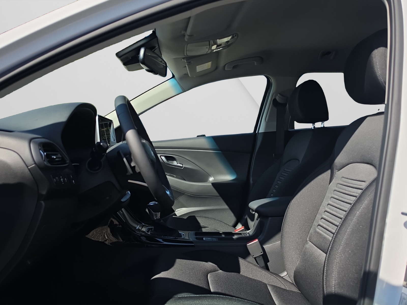 HYUNDAI i30 Wagon 1.6 T-GDi Amplia-image-9