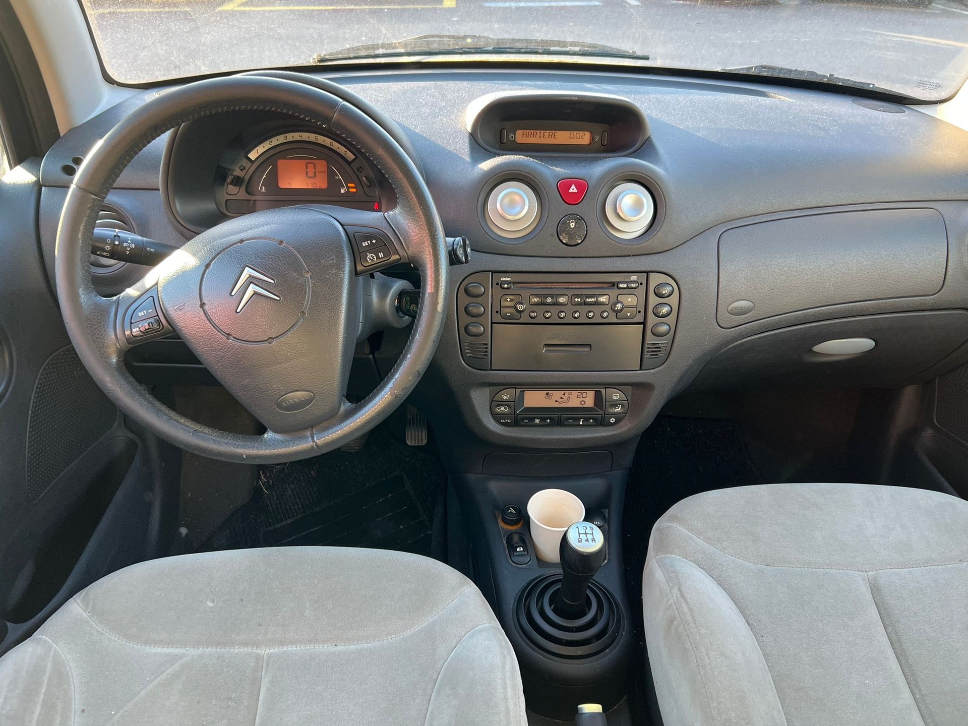 CITROEN C3 1.6i 16V Exclusive-image-7