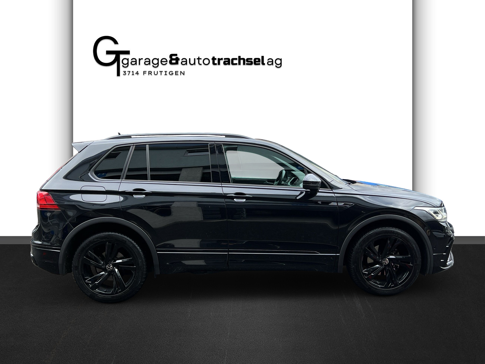 VW Tiguan 2.0 TDI SCR R-Line 4Motion DSG-image-5