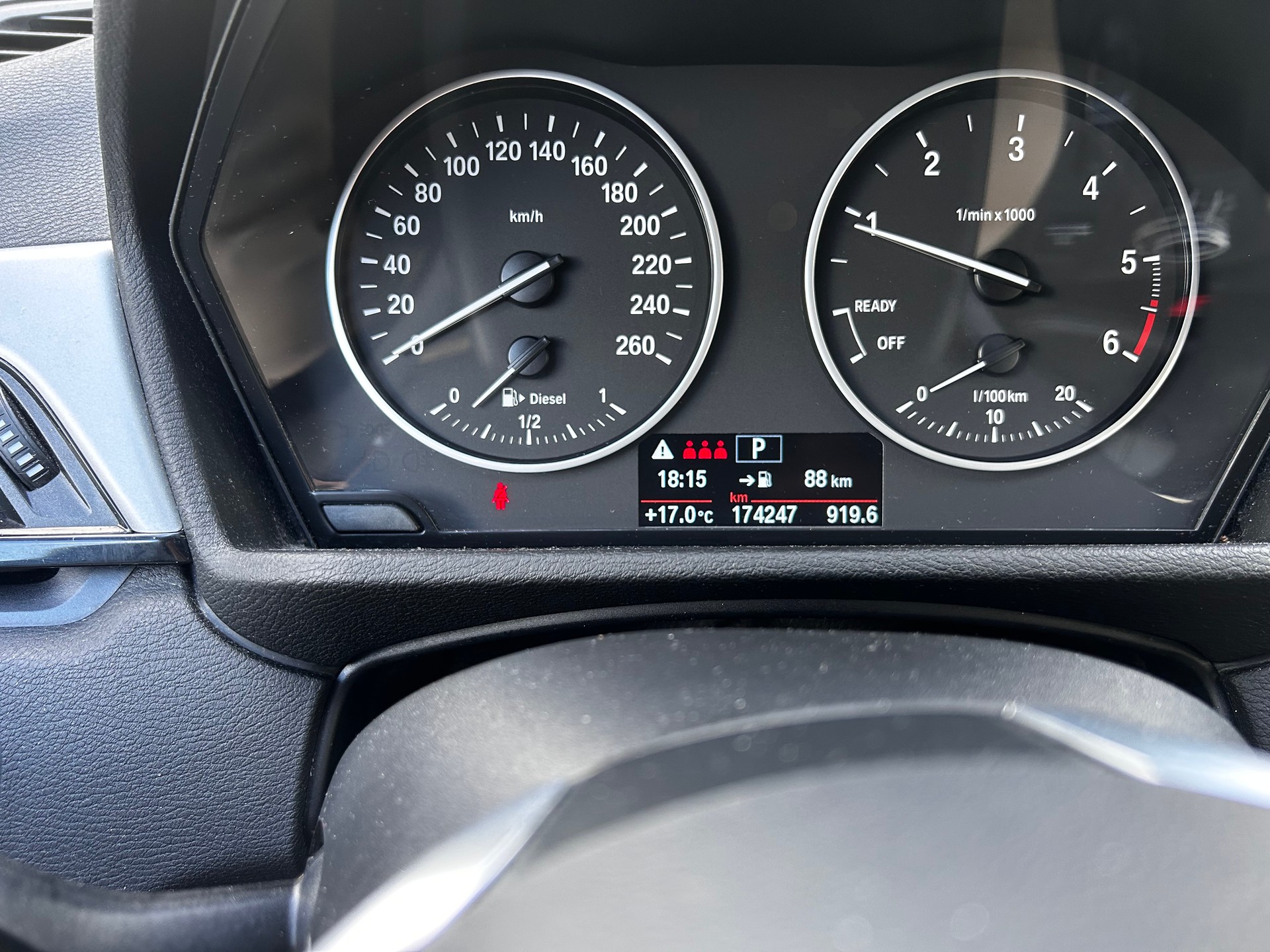 BMW X1 xDrive 18d Steptronic-image-11