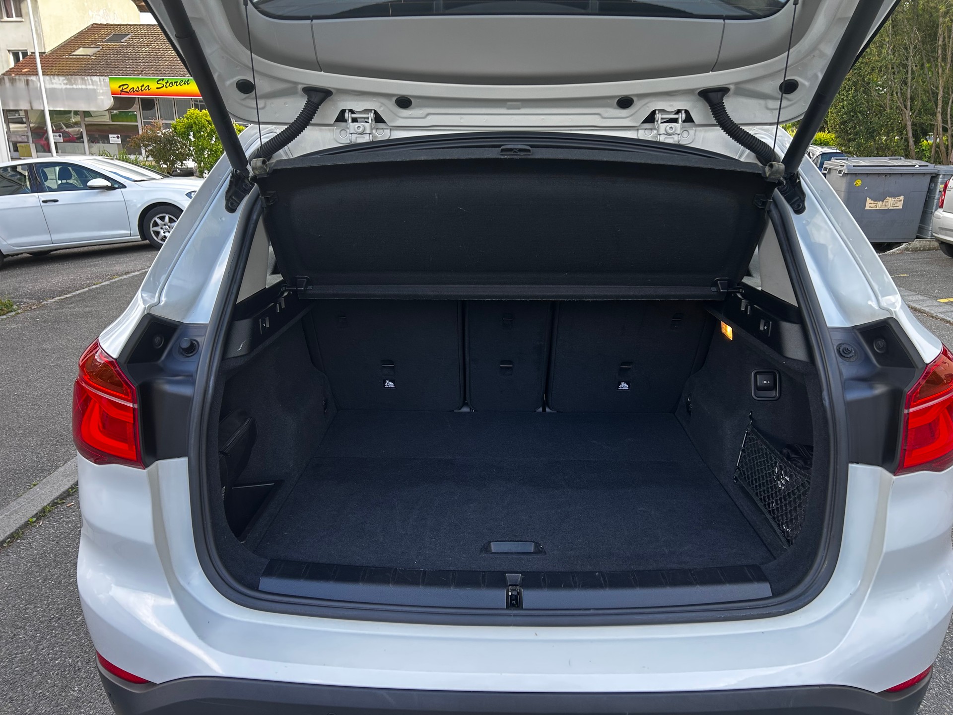 BMW X1 xDrive 18d Steptronic-image-7