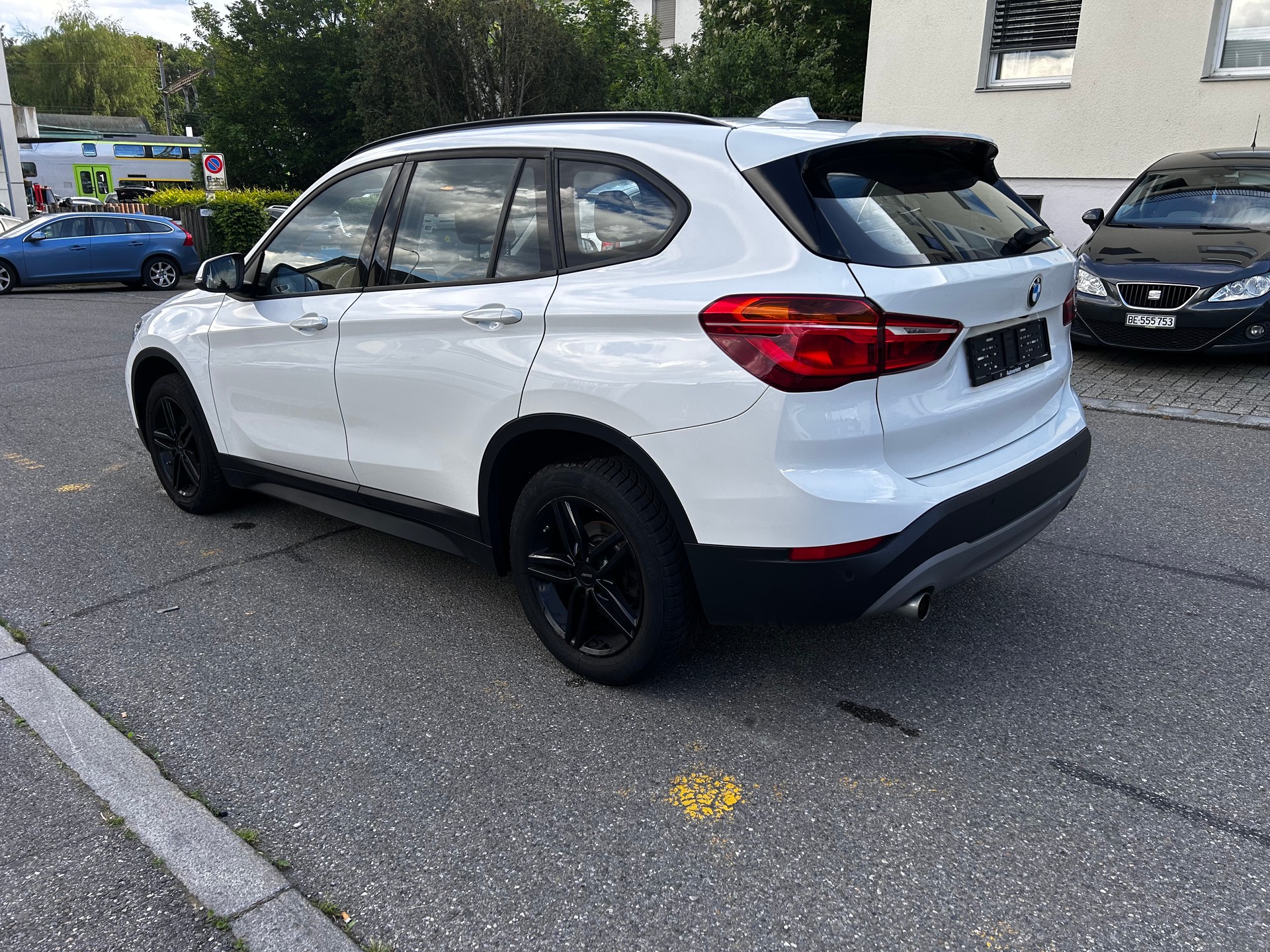 BMW X1 xDrive 18d Steptronic-image-5