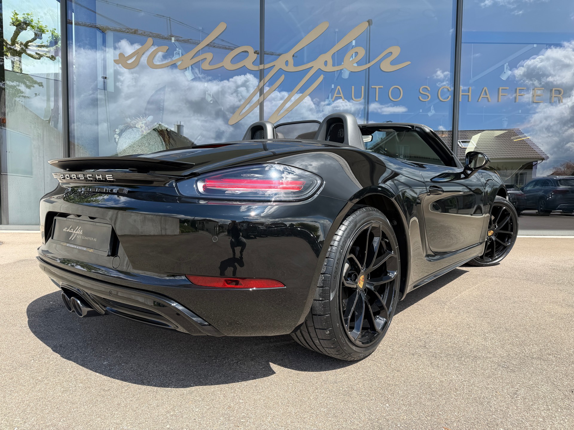 PORSCHE 718 Boxster 2.0 T Style Edition PDK-image-11