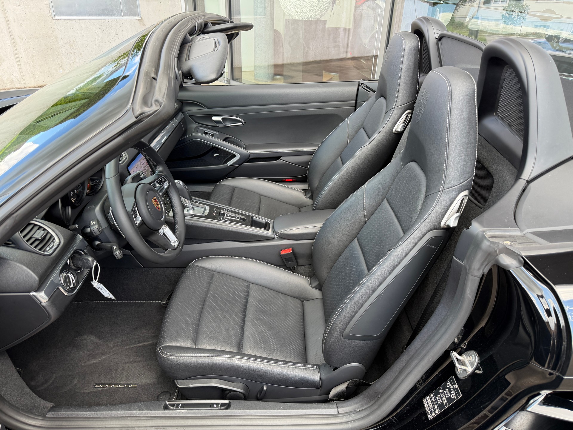 PORSCHE 718 Boxster 2.0 T Style Edition PDK-image-13