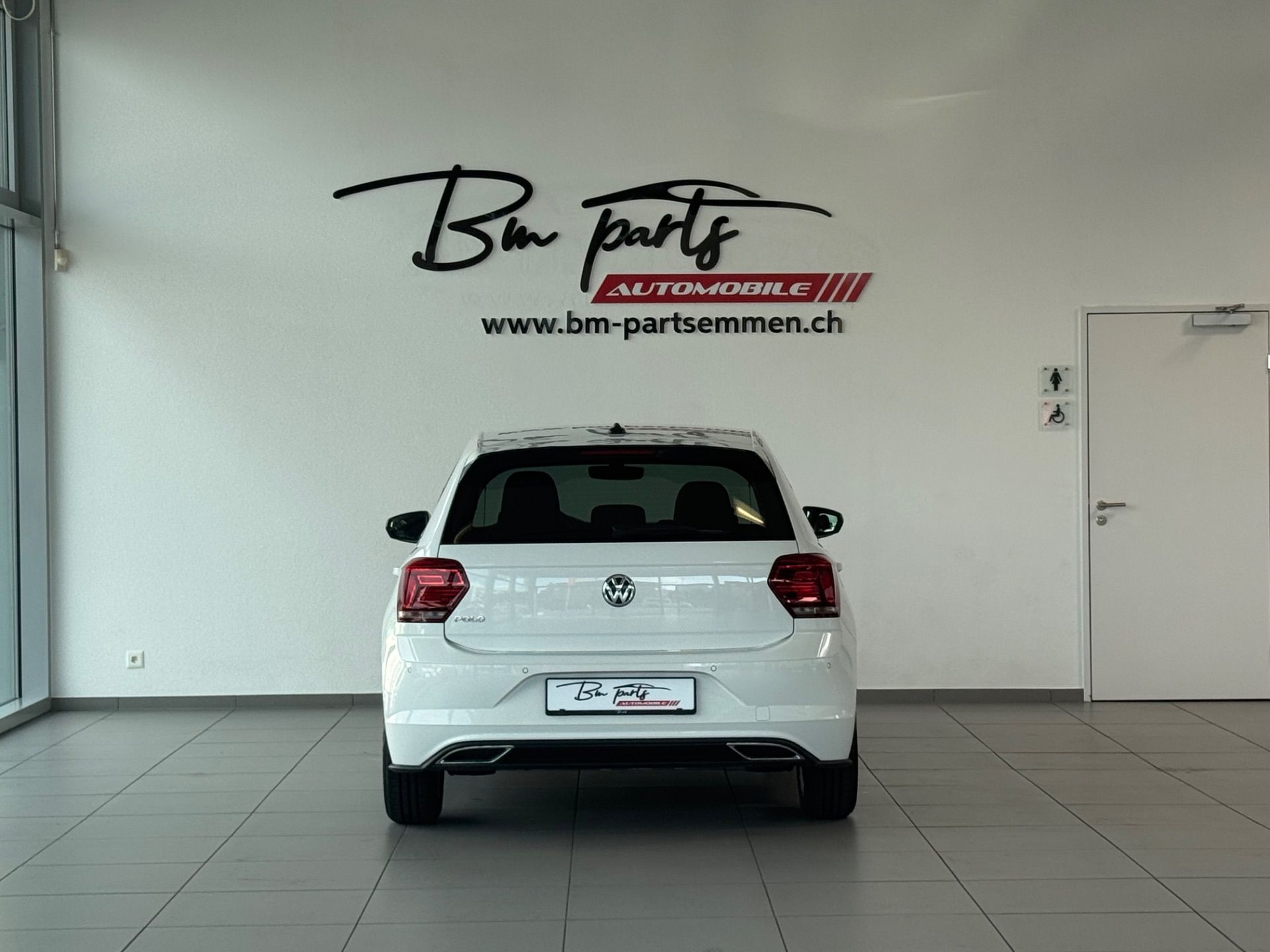 VW Polo 1.0 TSI BMT R-Line Highline DSG-image-4
