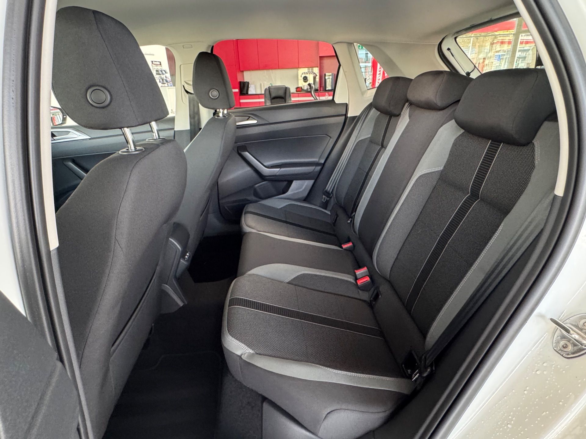 VW Polo 1.0 TSI BMT R-Line Highline DSG-image-20