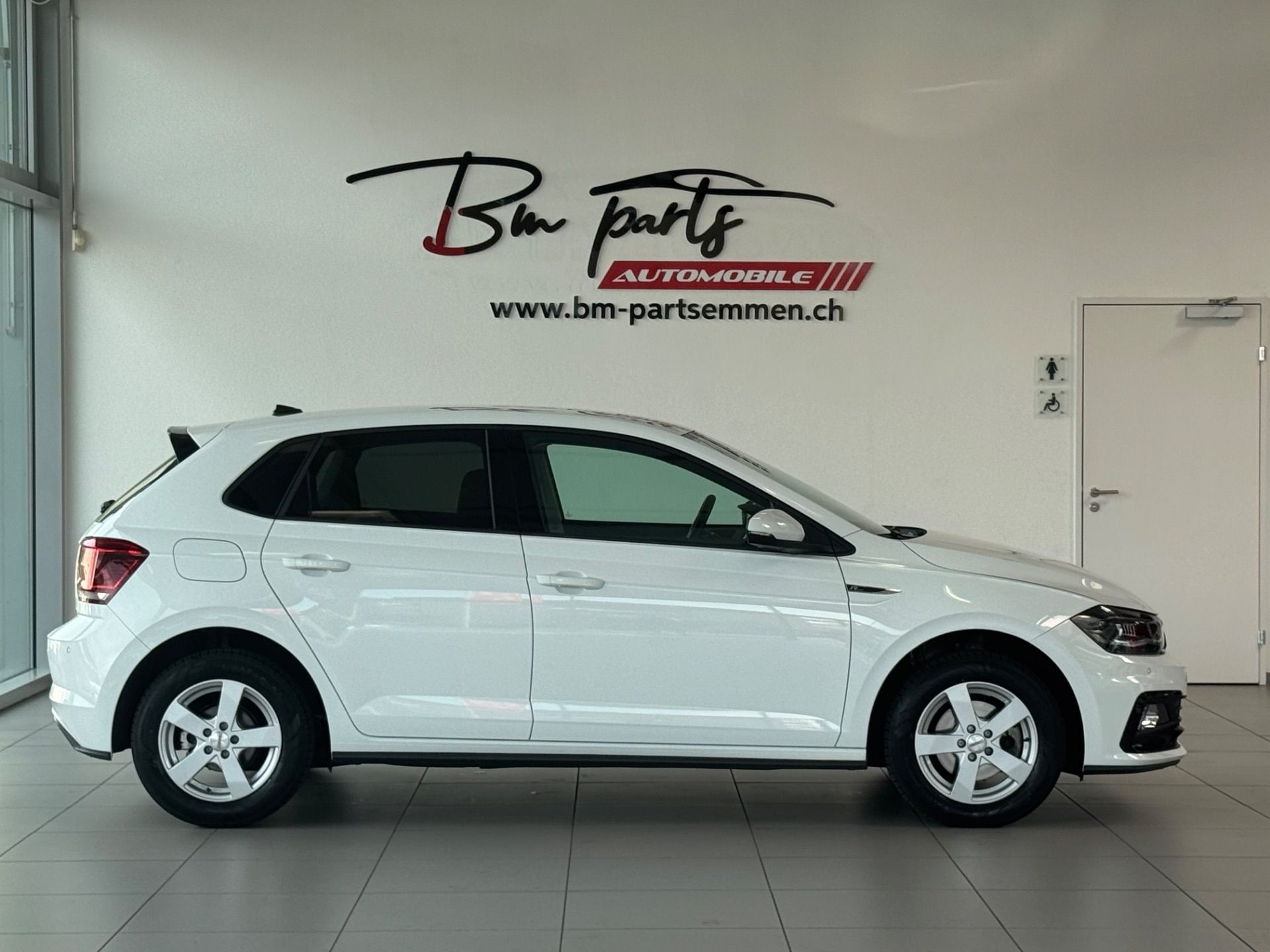 VW Polo 1.0 TSI BMT R-Line Highline DSG-image-6