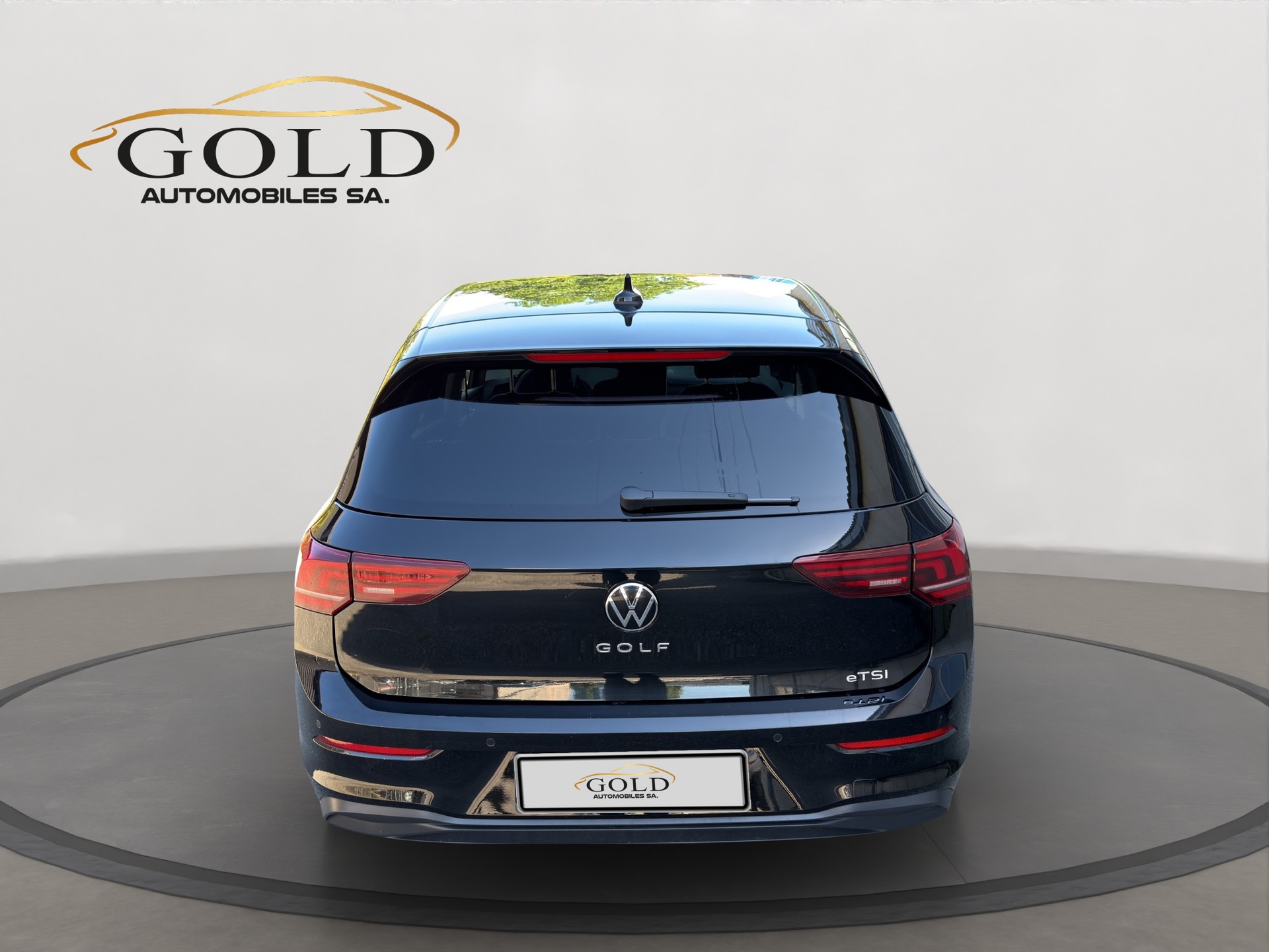 VW Golf 1.5 e TSI mHEV Life DSG-image-14