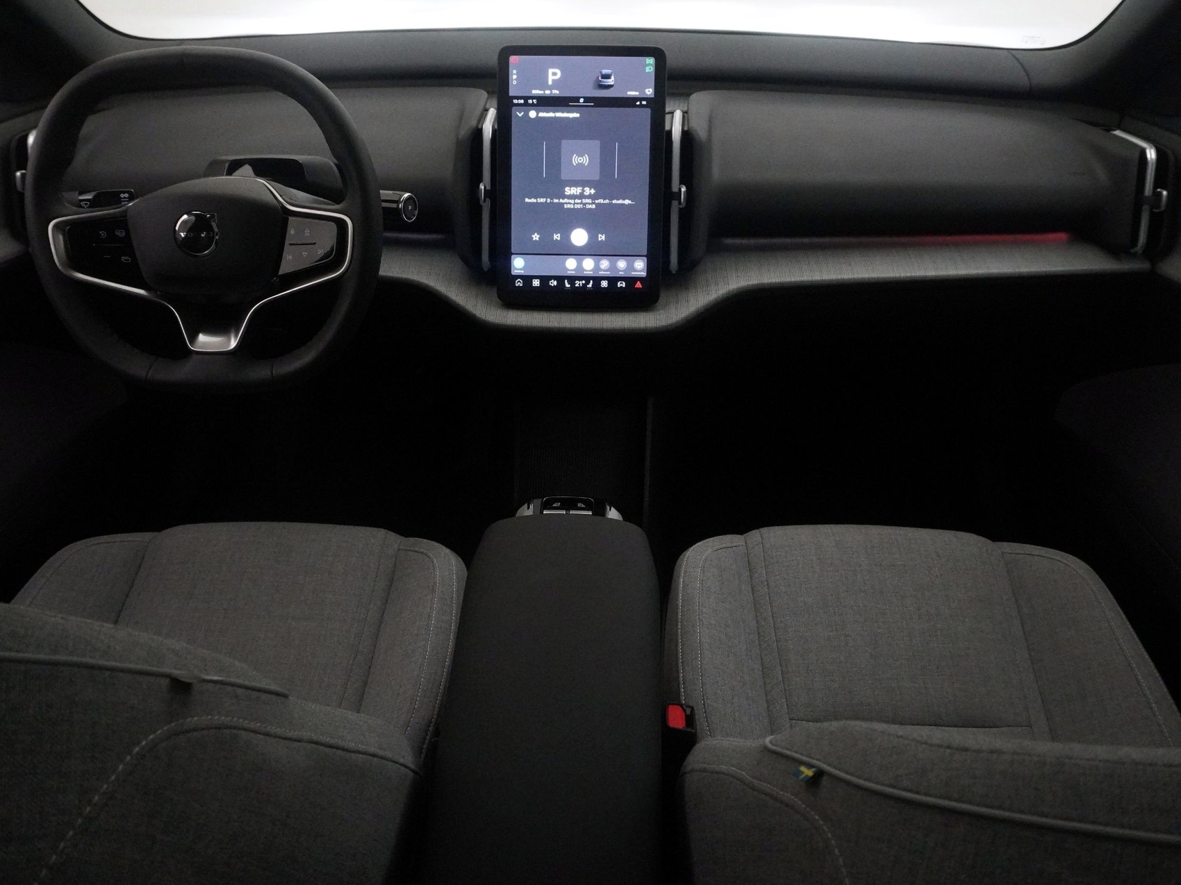 VOLVO EX 30 E60 Twin Ultra Performance AWD-image-10