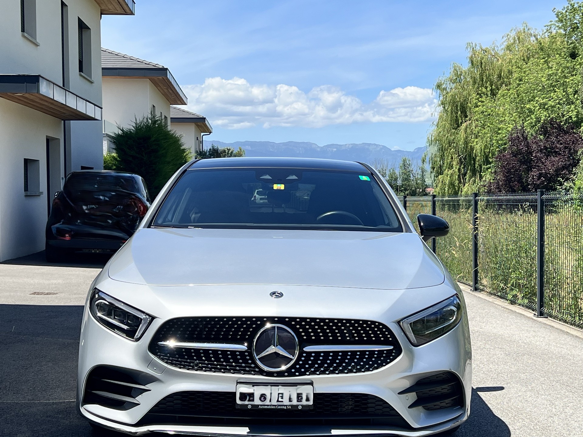 MERCEDES-BENZ A 250 AMG Line-image-1