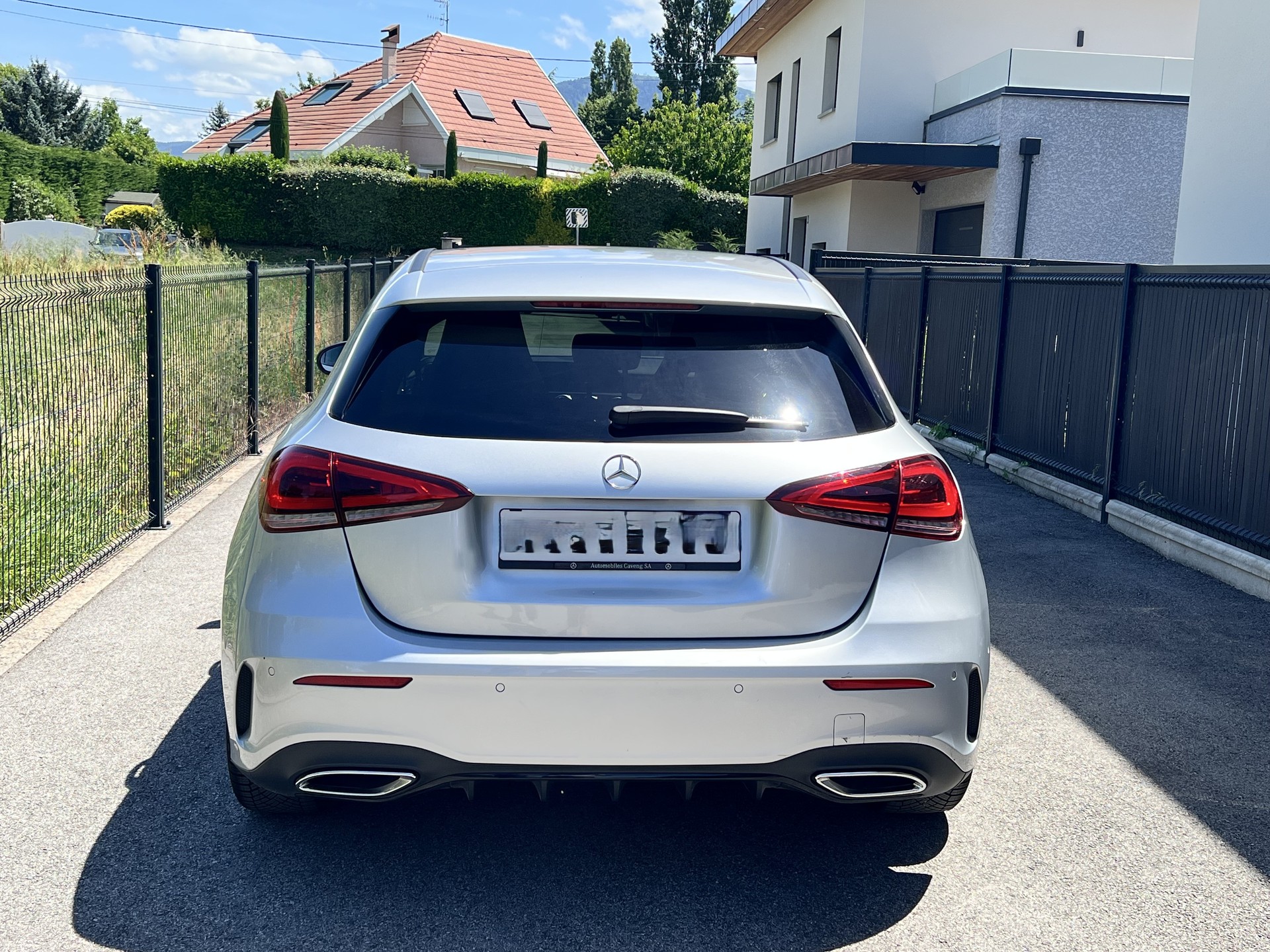 MERCEDES-BENZ A 250 AMG Line-image-2
