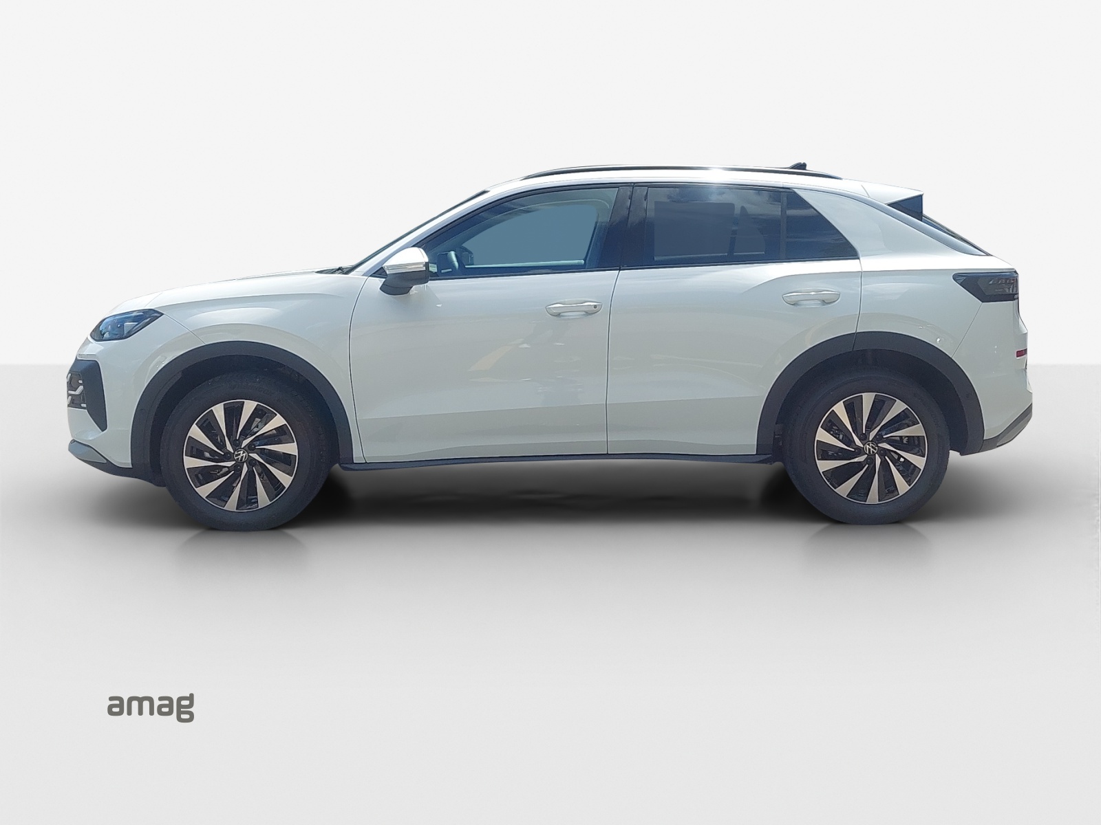 VW T-Roc 1.5 eTSI mHEV Life DSG-image-1