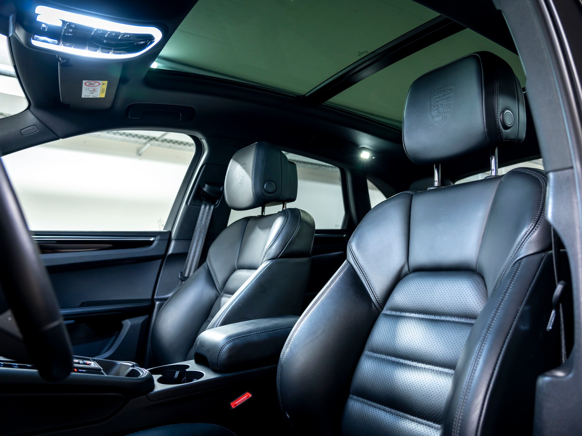 PORSCHE Macan S PDK-image-13