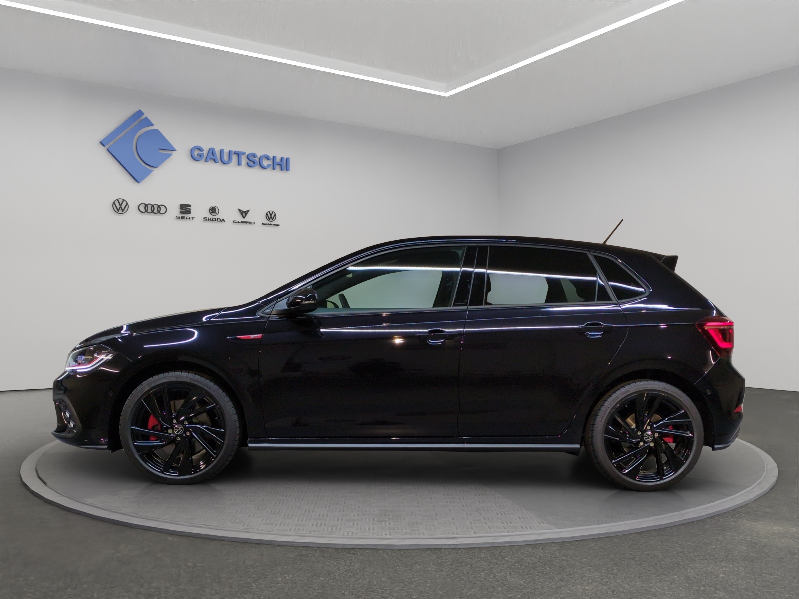 VW Polo 2.0 TSI GTI DSG-image-1