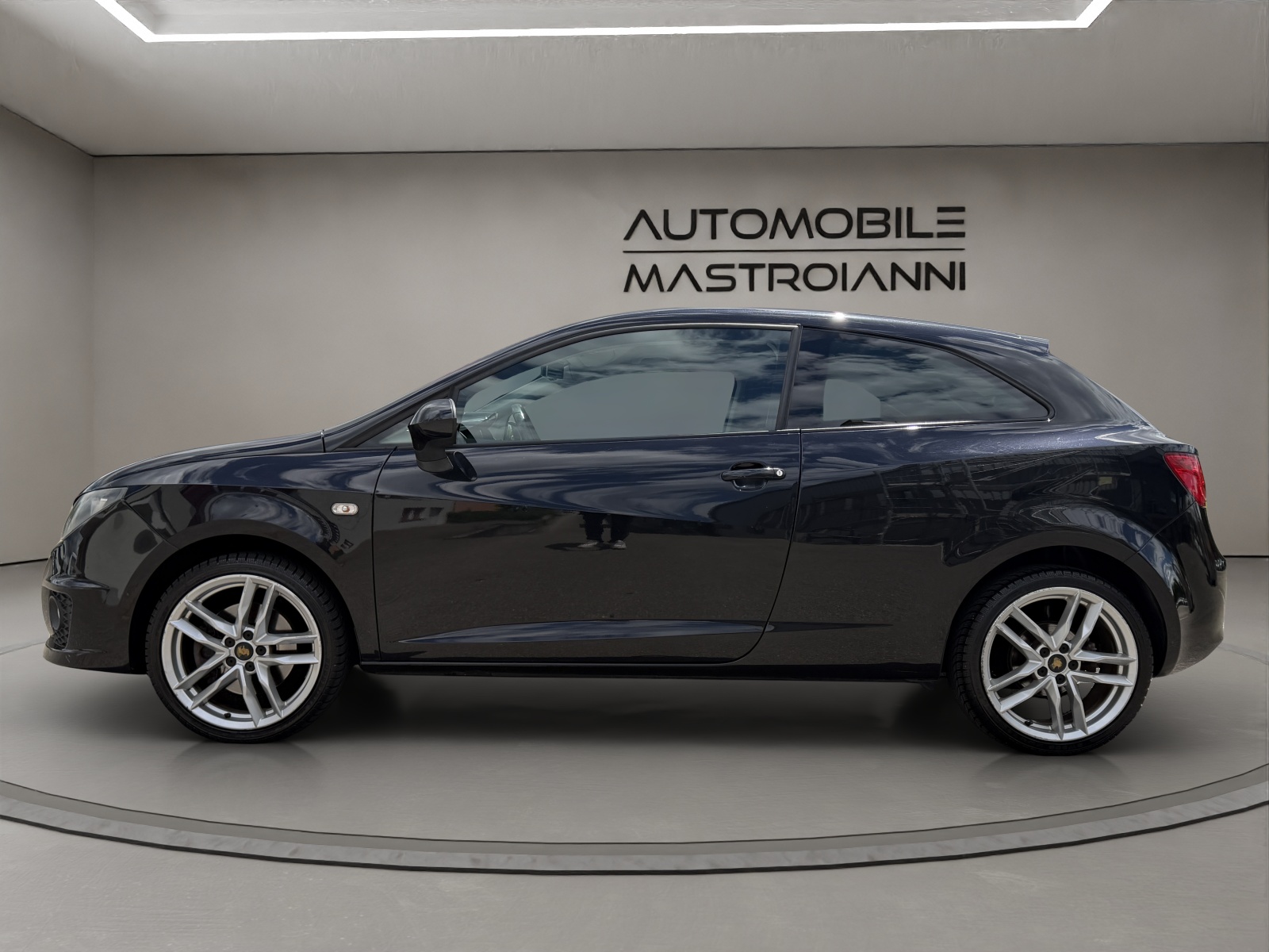SEAT Ibiza SC 1.4 TSI FR DSG-image-3