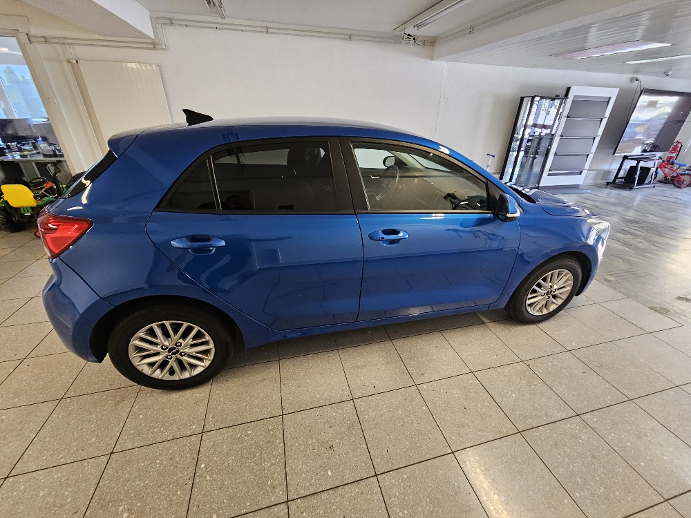 KIA Rio 1.0 T-GDi MHEV First Edition iMT-showroom-element-3