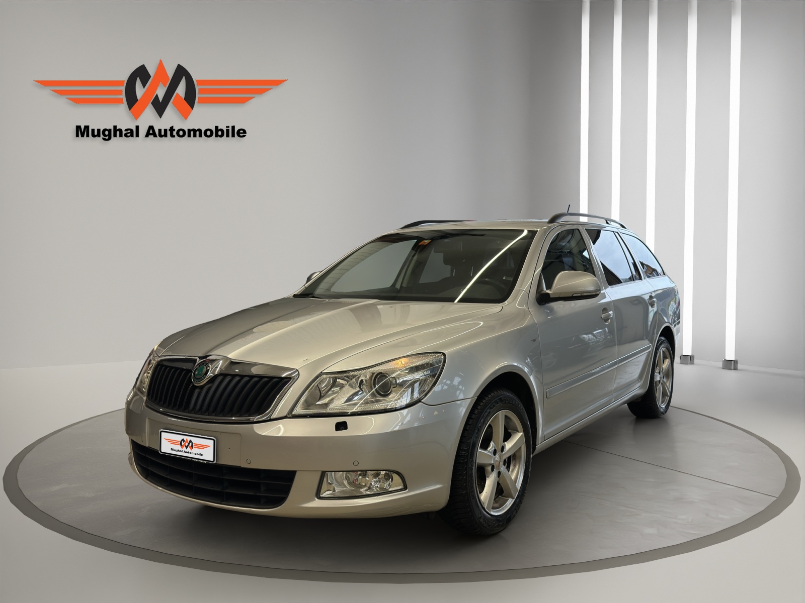 SKODA Octavia Combi 1.4 TSI Ambiente DSG-image-0