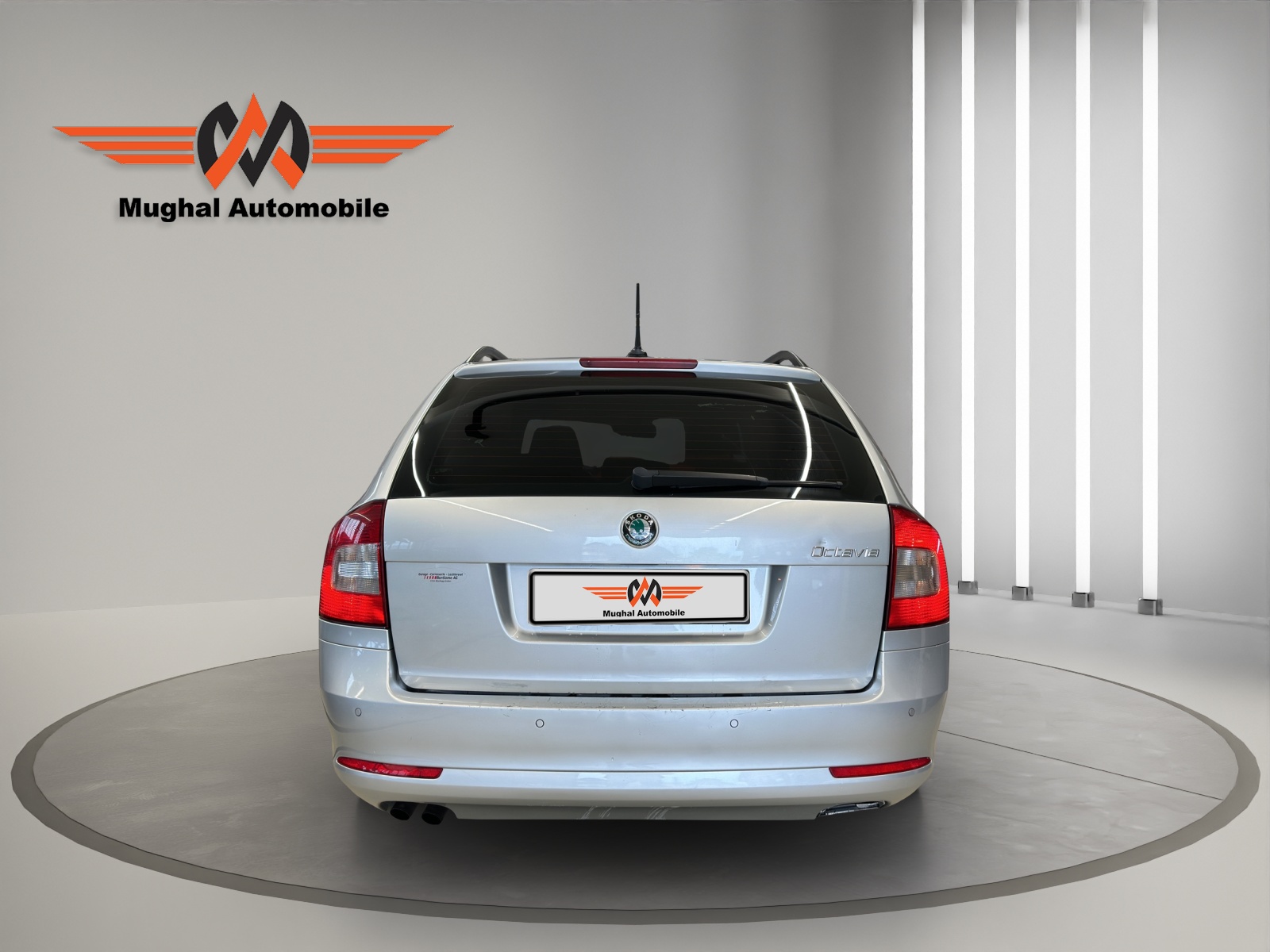 SKODA Octavia Combi 1.4 TSI Ambiente DSG-image-3