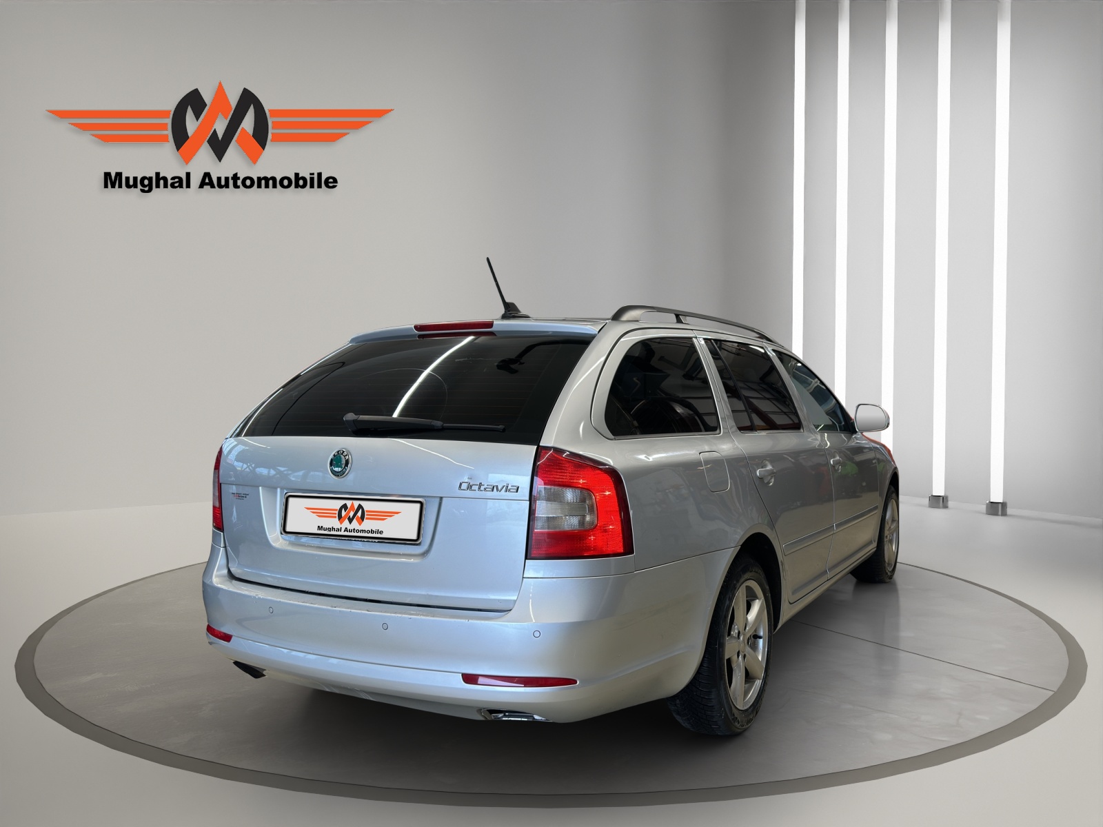 SKODA Octavia Combi 1.4 TSI Ambiente DSG-image-4