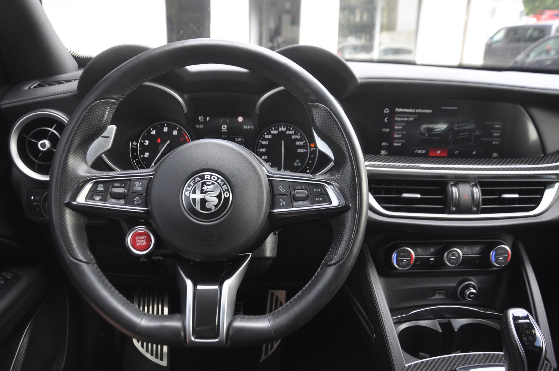ALFA ROMEO Stelvio 2.9 V6 Quadrifoglio Q4 Automatic-image-9