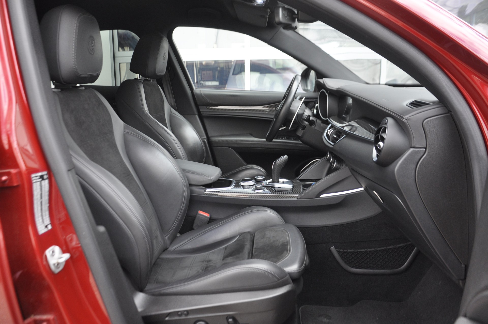 ALFA ROMEO Stelvio 2.9 V6 Quadrifoglio Q4 Automatic-image-6