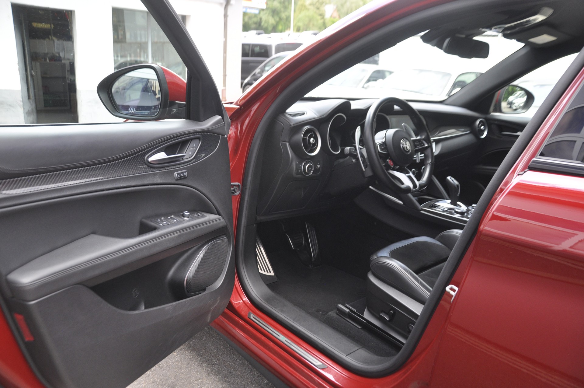 ALFA ROMEO Stelvio 2.9 V6 Quadrifoglio Q4 Automatic-image-3