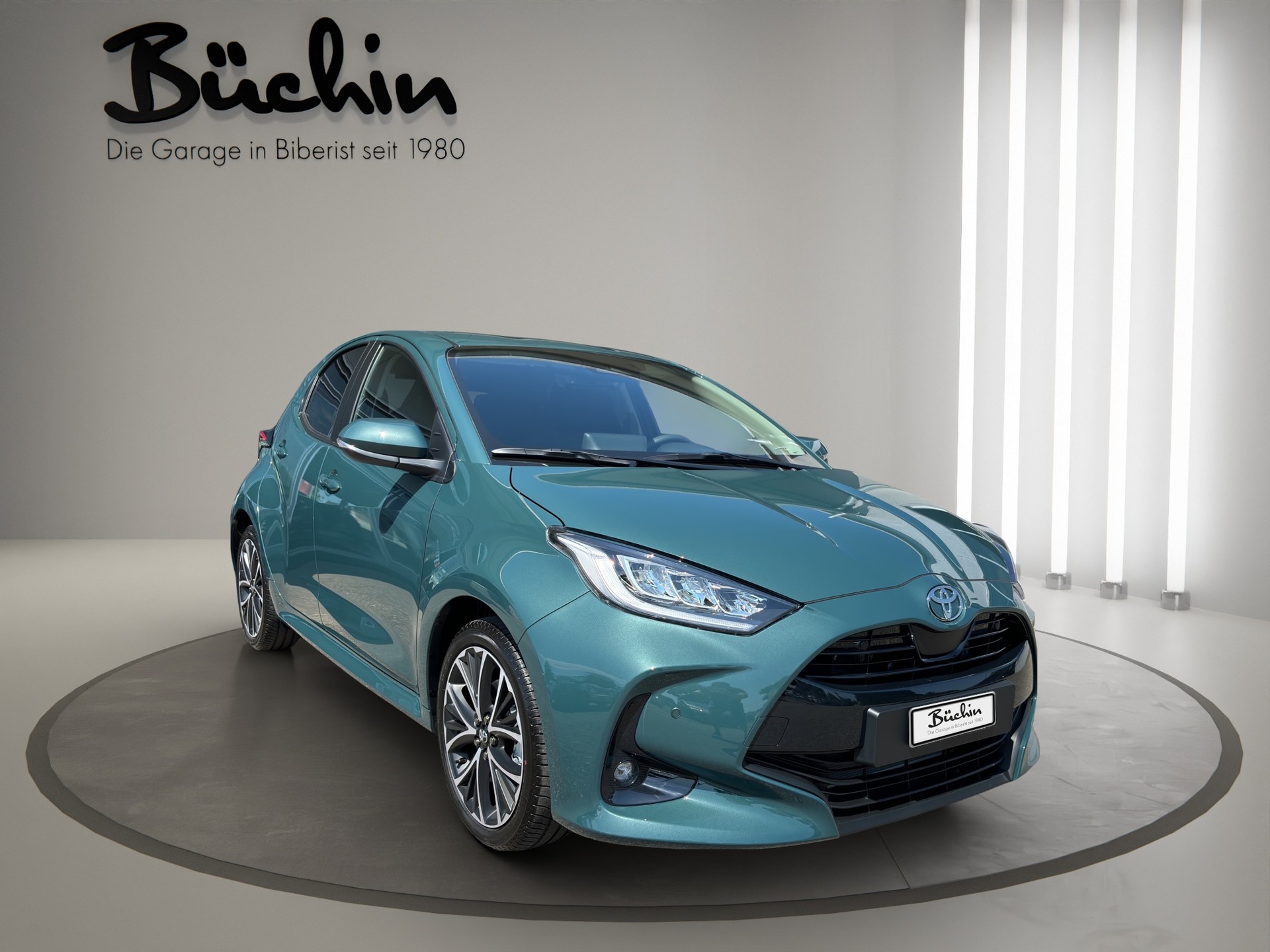 TOYOTA Yaris 1.5 Trend e-CVT-image-0