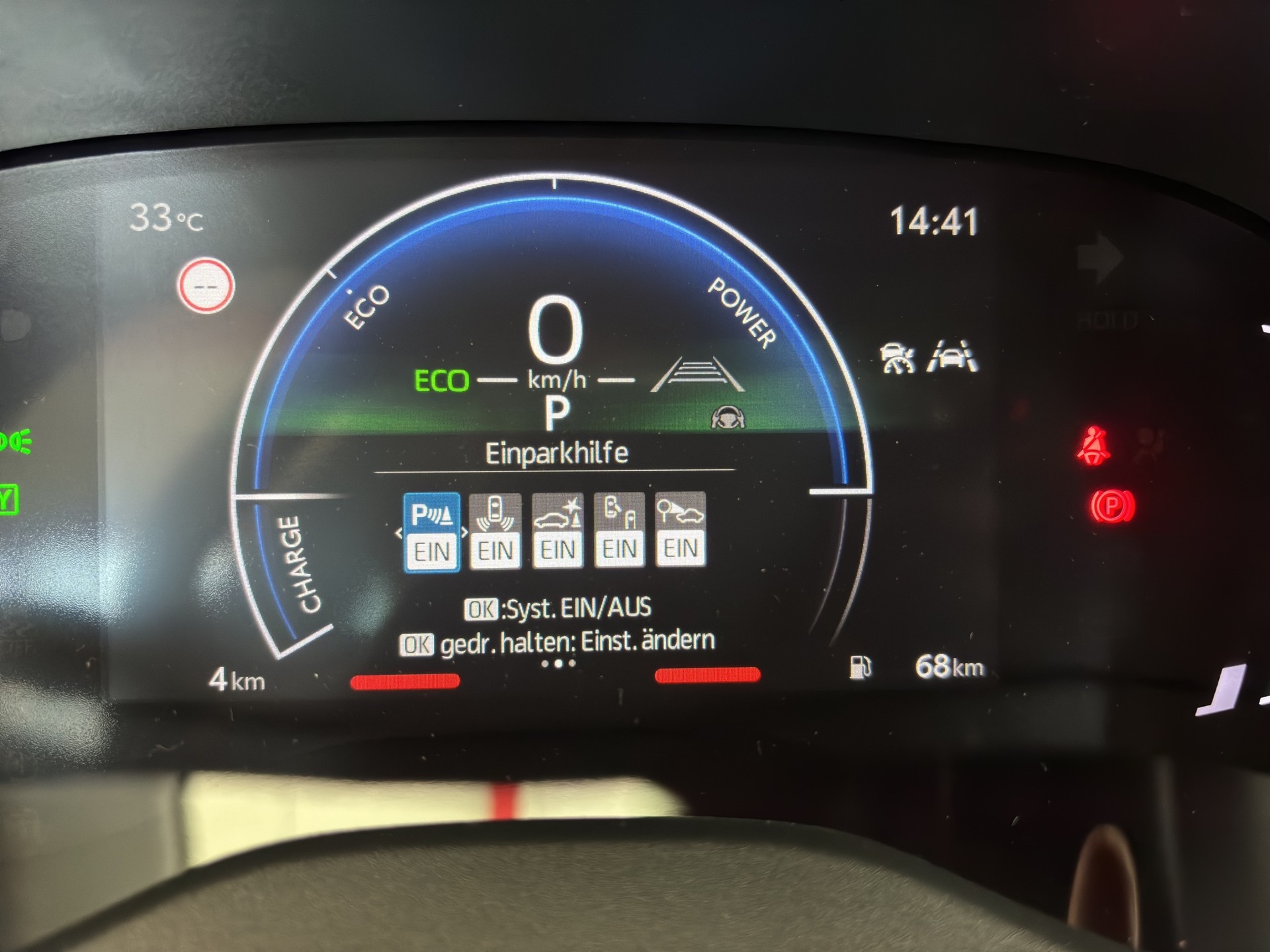 TOYOTA Yaris 1.5 Trend e-CVT-image-28