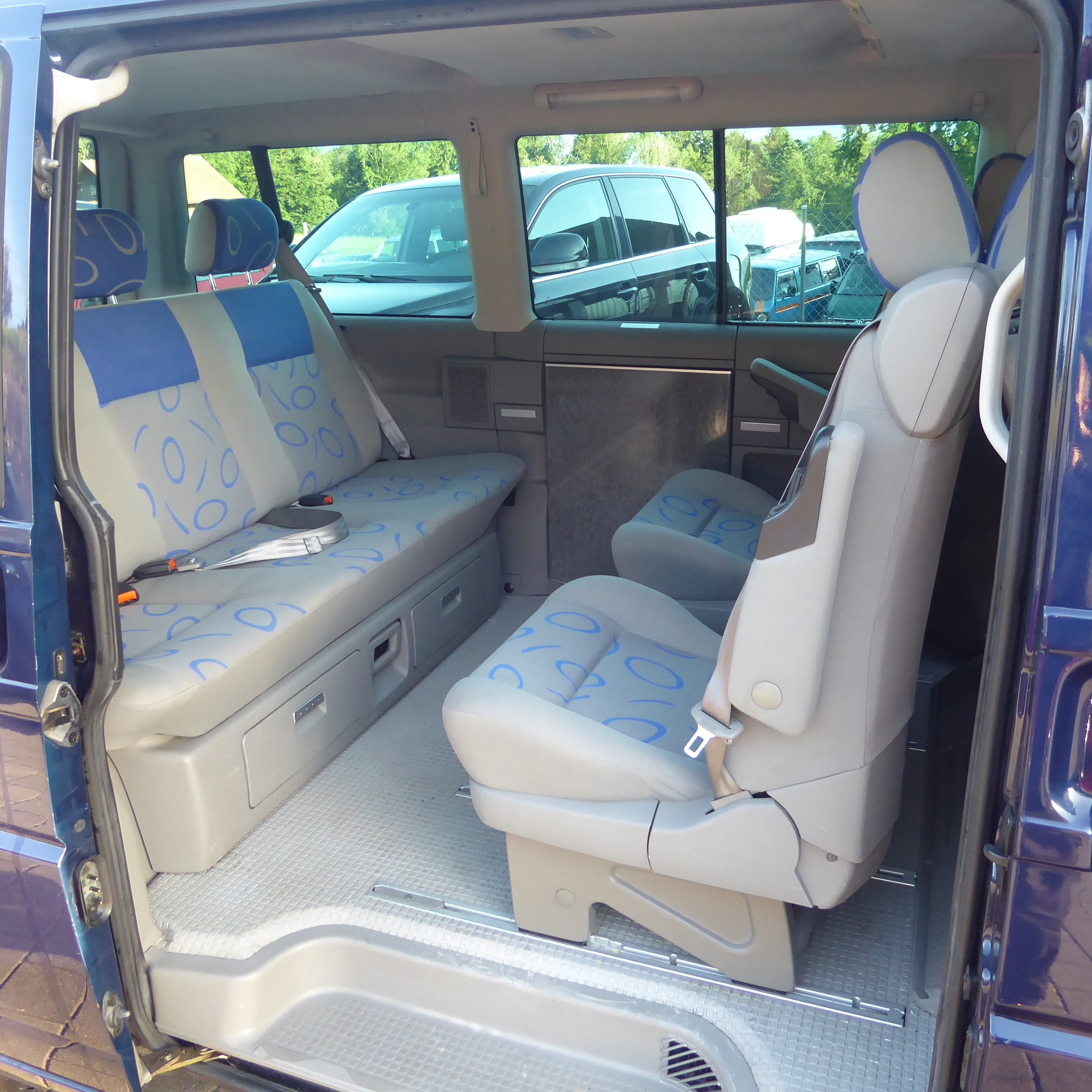 VW T4 Multivan 2.5TDI ABS-image-8