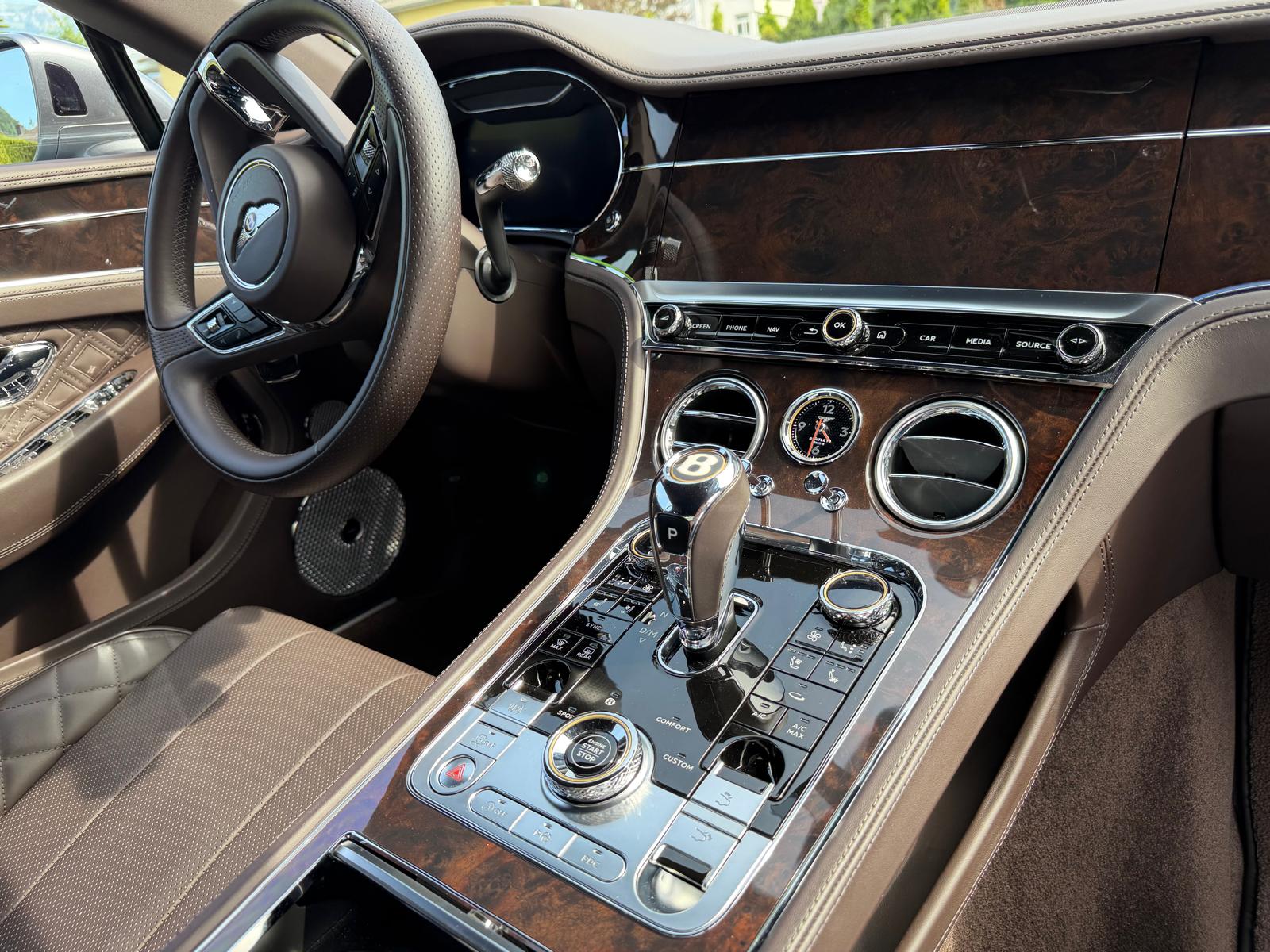 BENTLEY Continental GT 6.0 W12-image-8