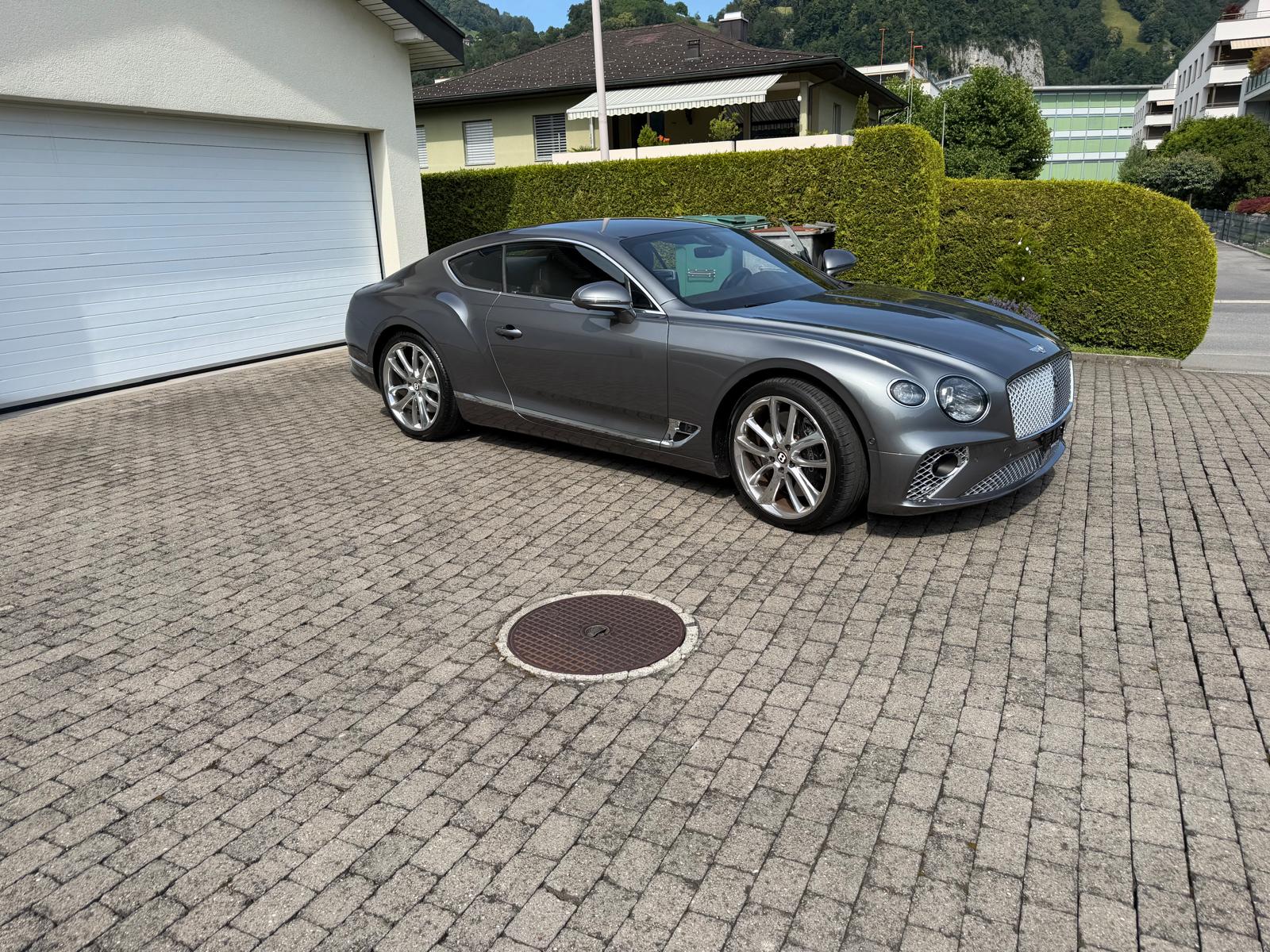 BENTLEY Continental GT 6.0 W12-image-3