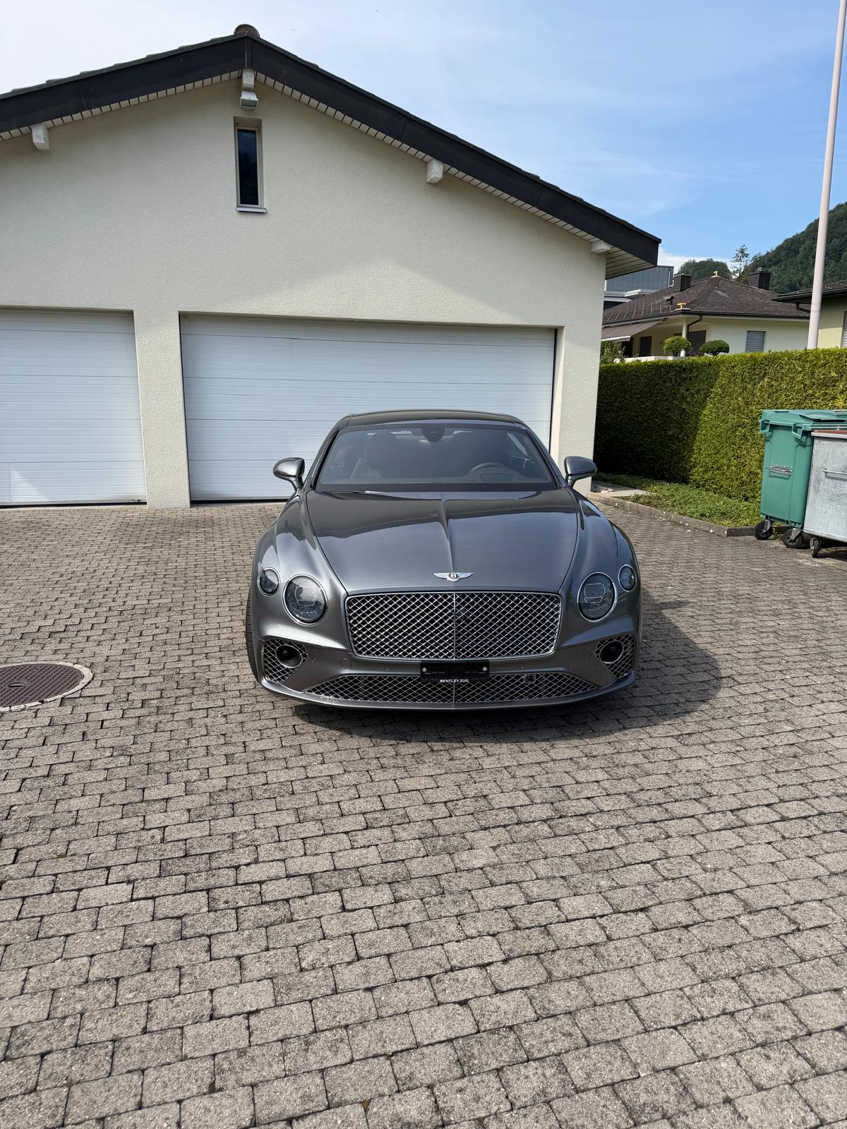 BENTLEY Continental GT 6.0 W12-image-2