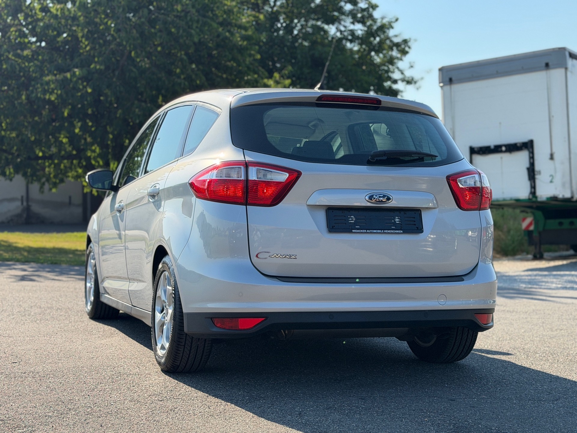 FORD C-Max 2.0 TDCi Titanium PowerShift-image-5