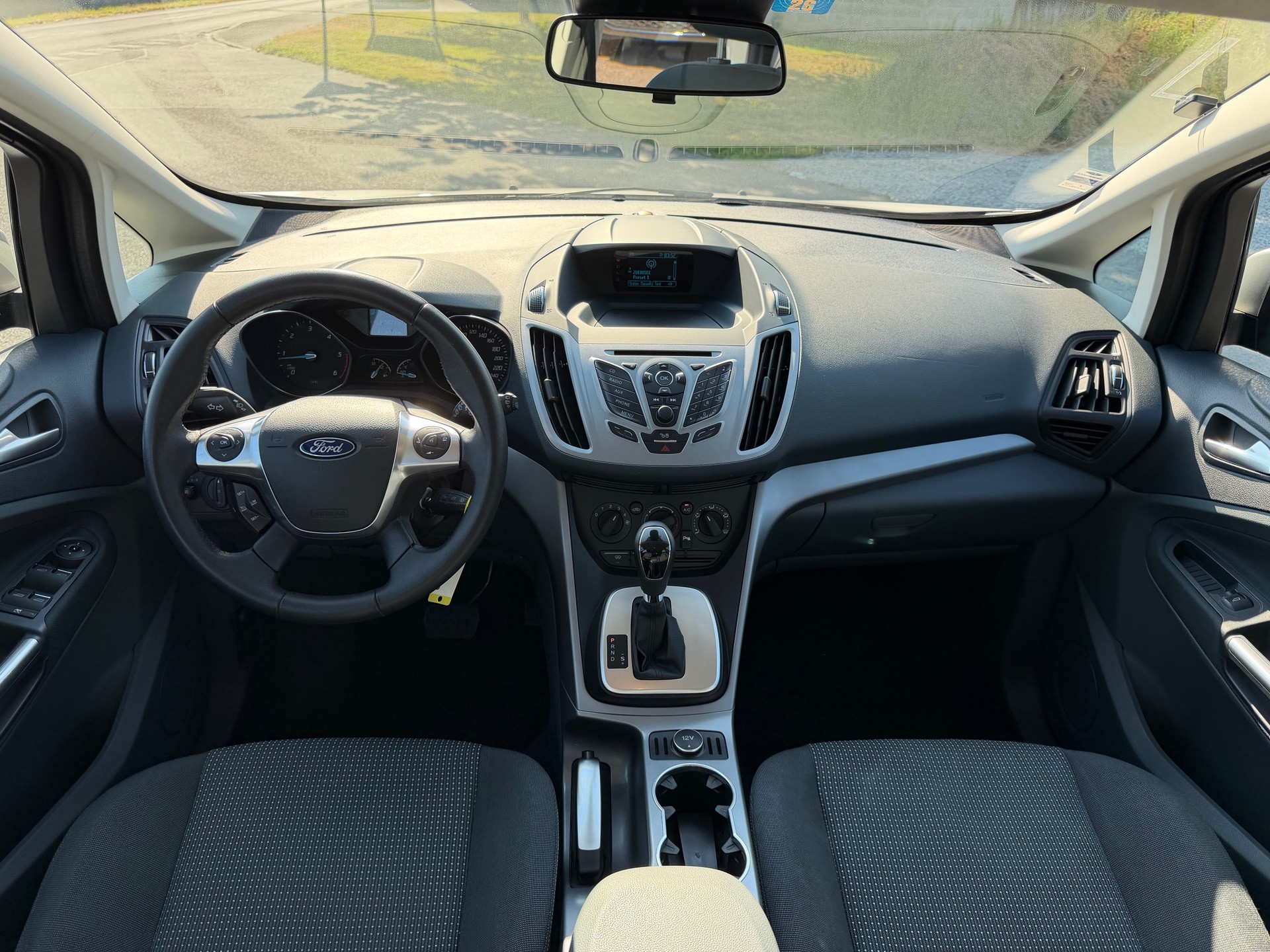FORD C-Max 2.0 TDCi Titanium PowerShift-image-6
