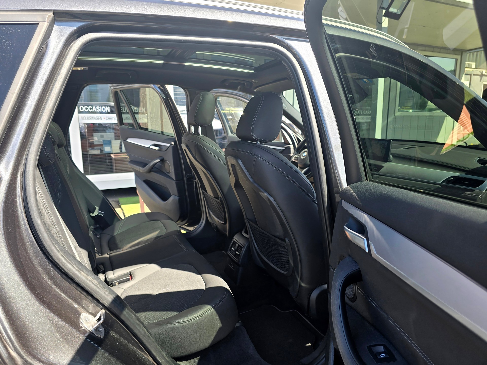 BMW X1 xDrive 20d Sport Line Steptronic-image-13