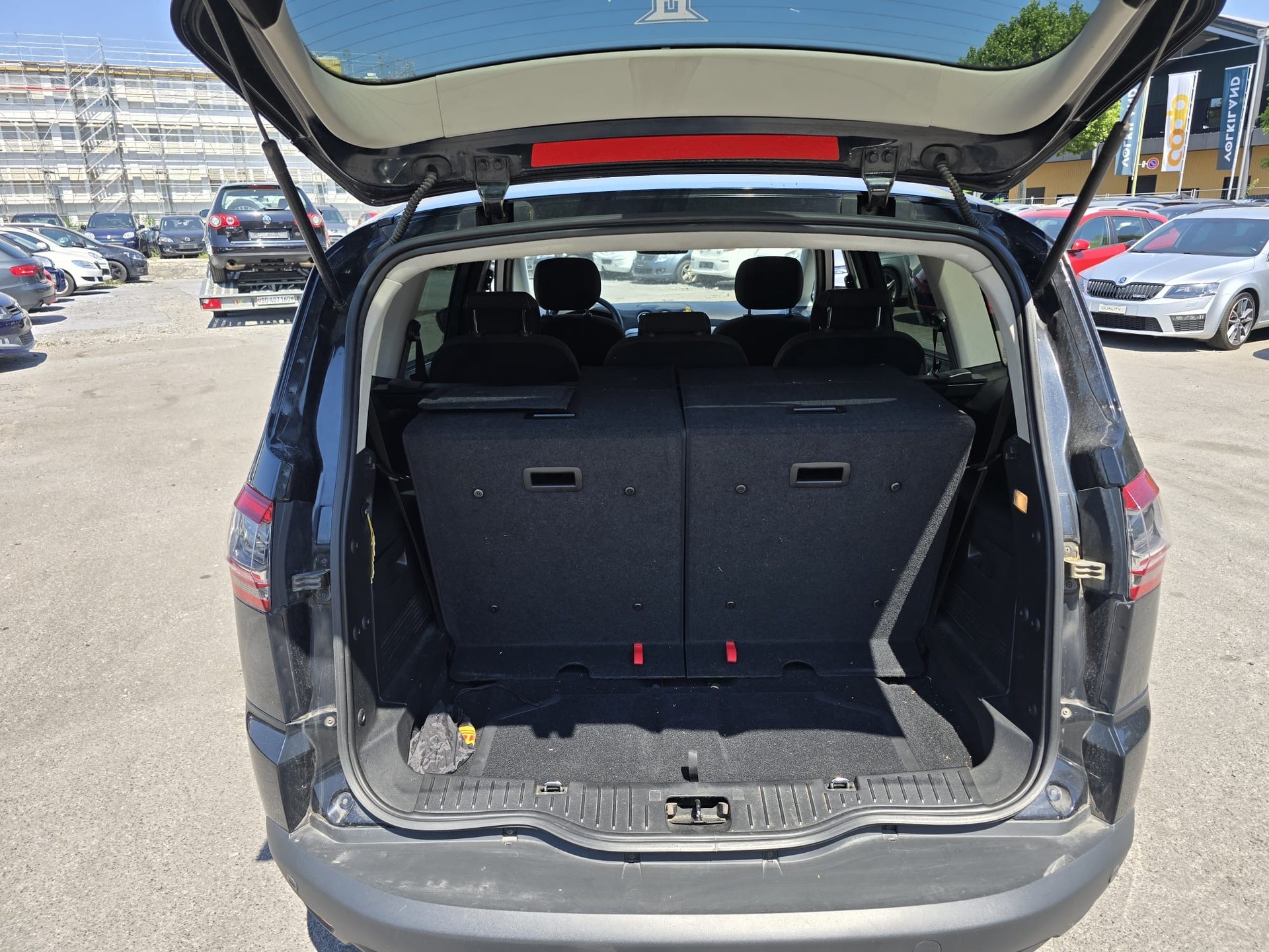 FORD S-Max 2.0 TDCi Titanium-image-8