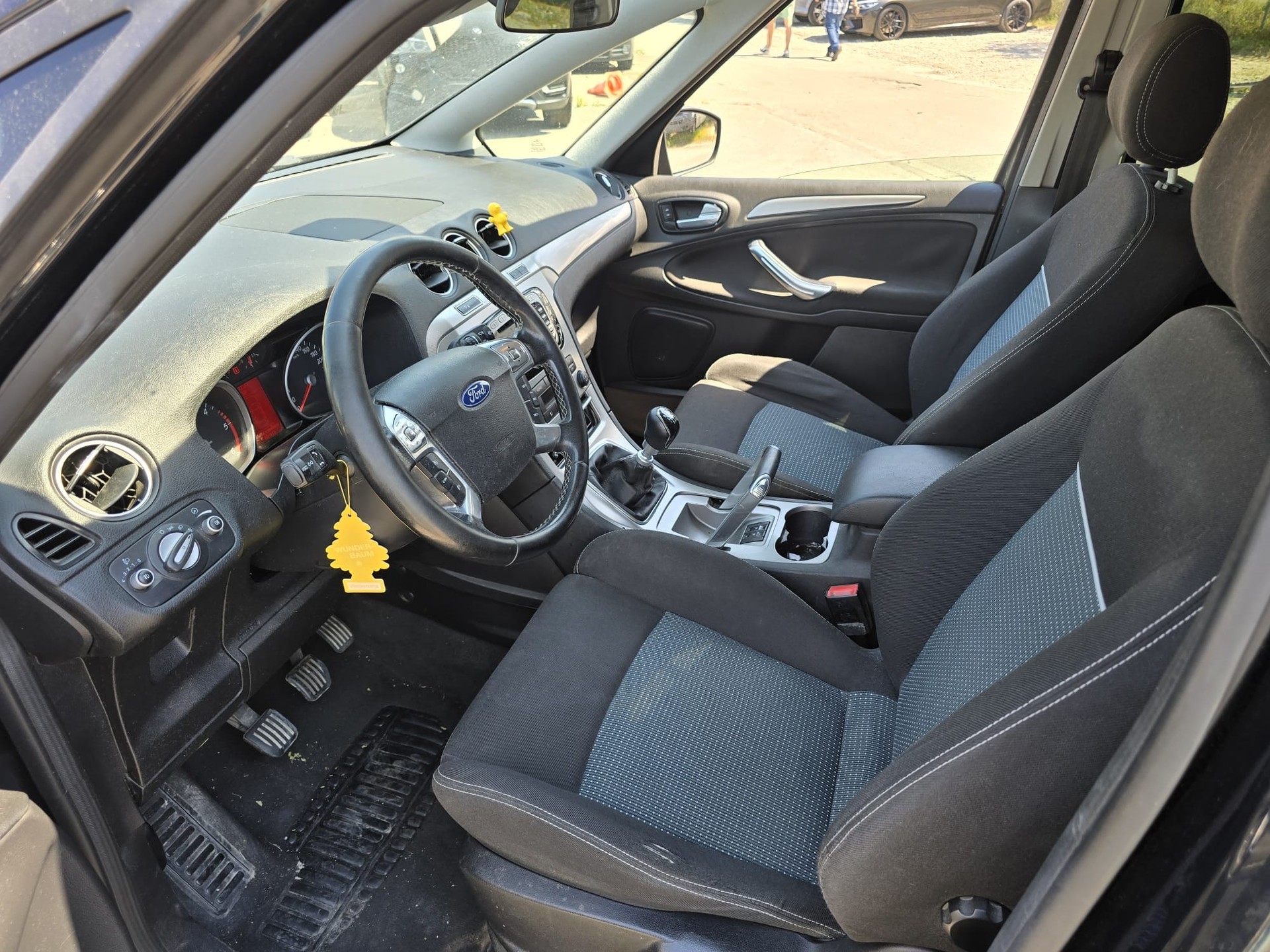 FORD S-Max 2.0 TDCi Titanium-image-14