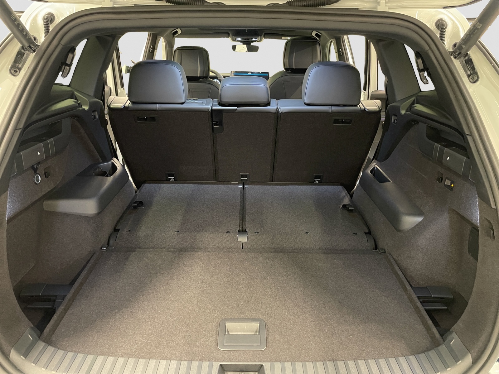 VW Tayron 2.0 TSI R-Line United DSG 4Motion-image-14