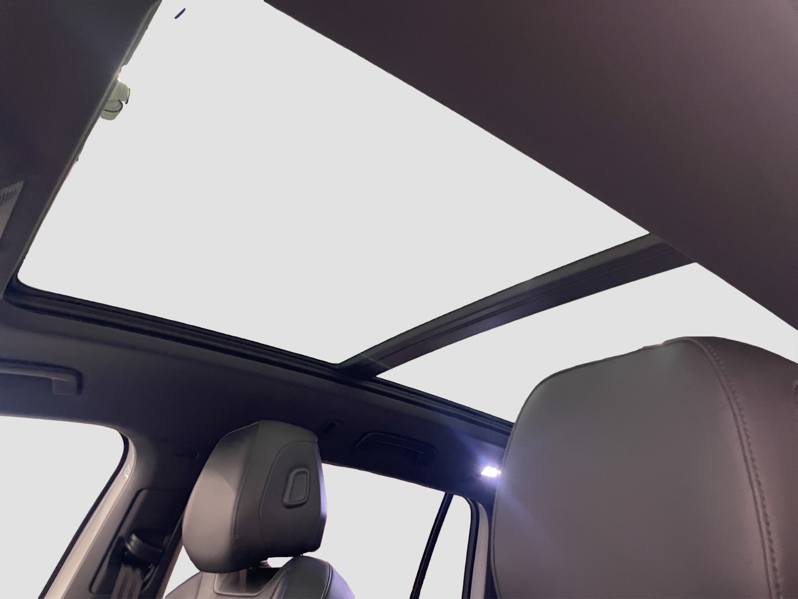 VW Tayron 2.0 TSI R-Line United DSG 4Motion-image-15